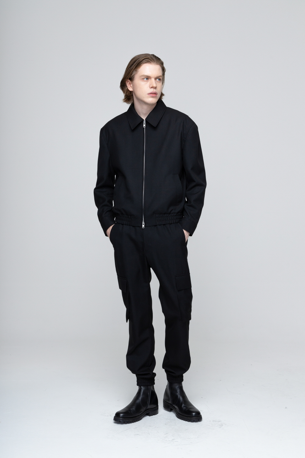 바지 모델 착용 이미지-S1L16