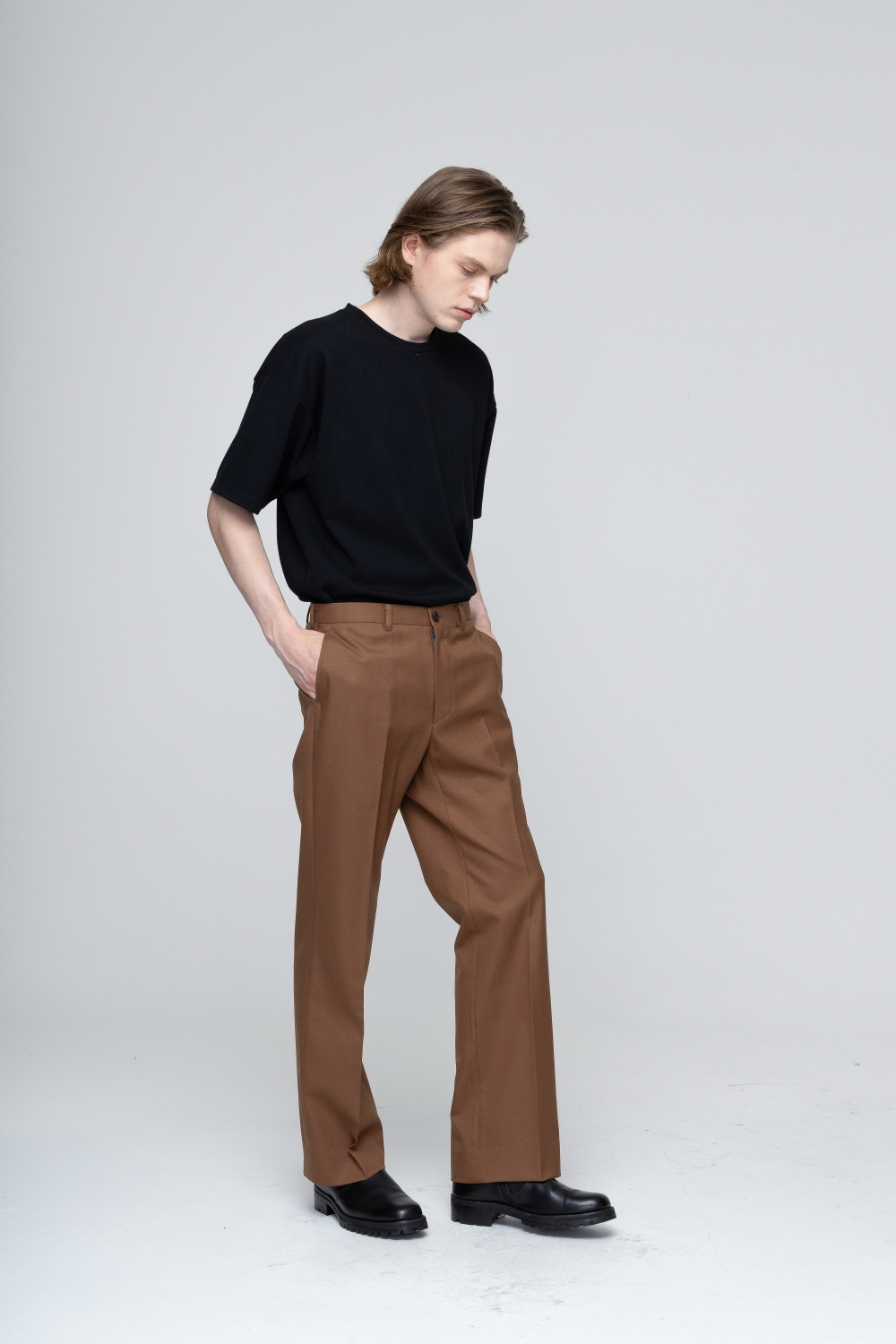 코트 모델 착용 이미지-S2L12