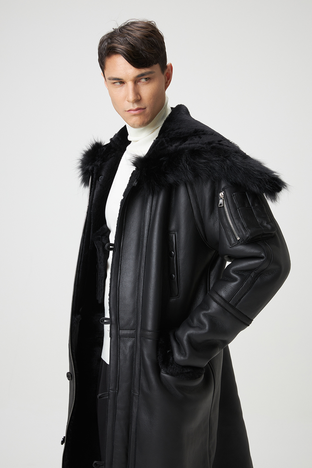 코트 모델 착용 이미지-S1L25