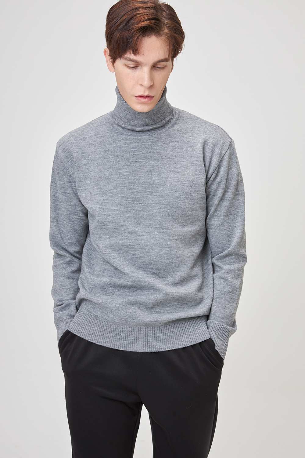 재킷 모델 착용 이미지-S1L5