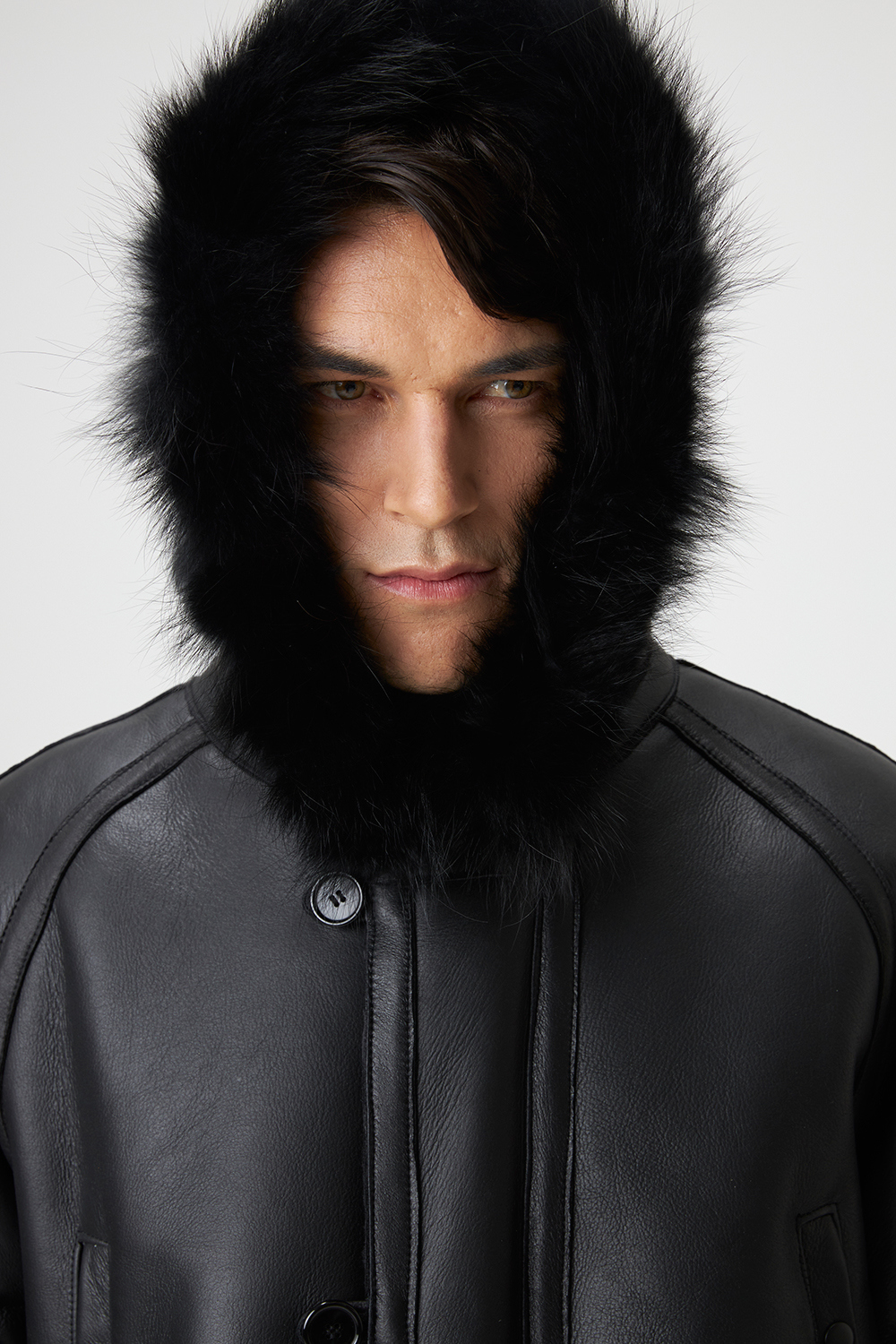 코트 모델 착용 이미지-S1L17