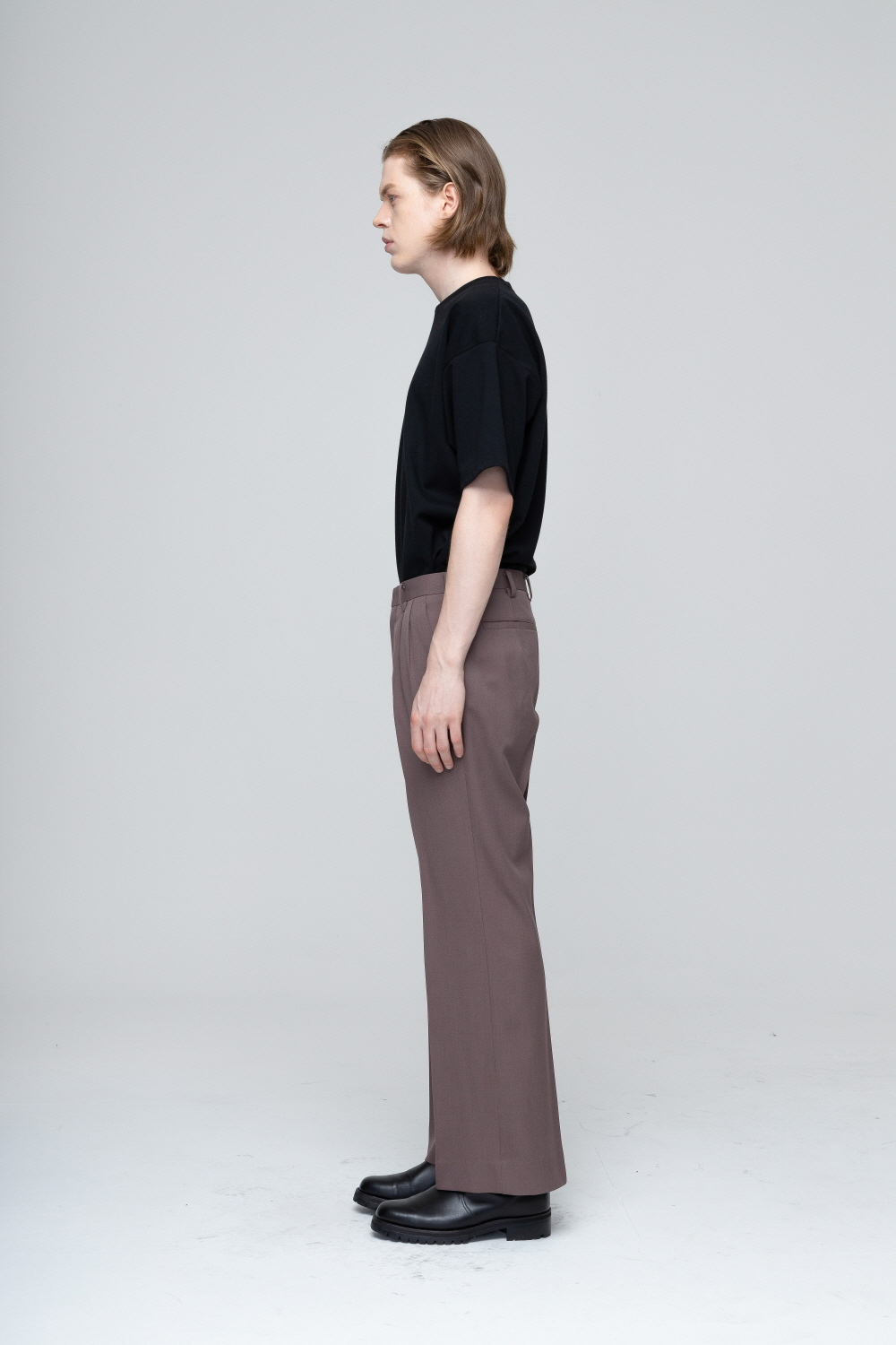 코트 모델 착용 이미지-S2L4