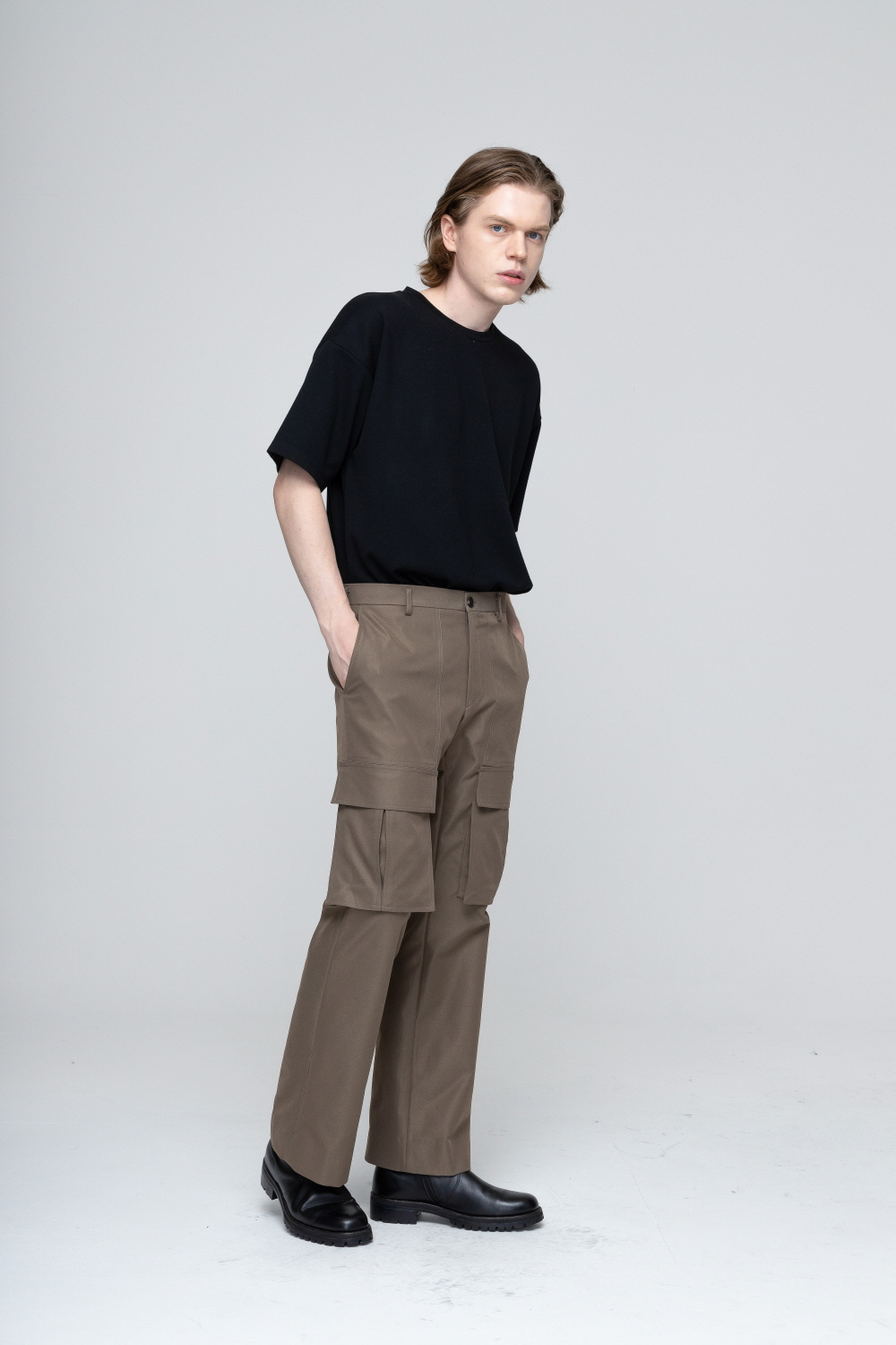 바지 모델 착용 이미지-S1L14