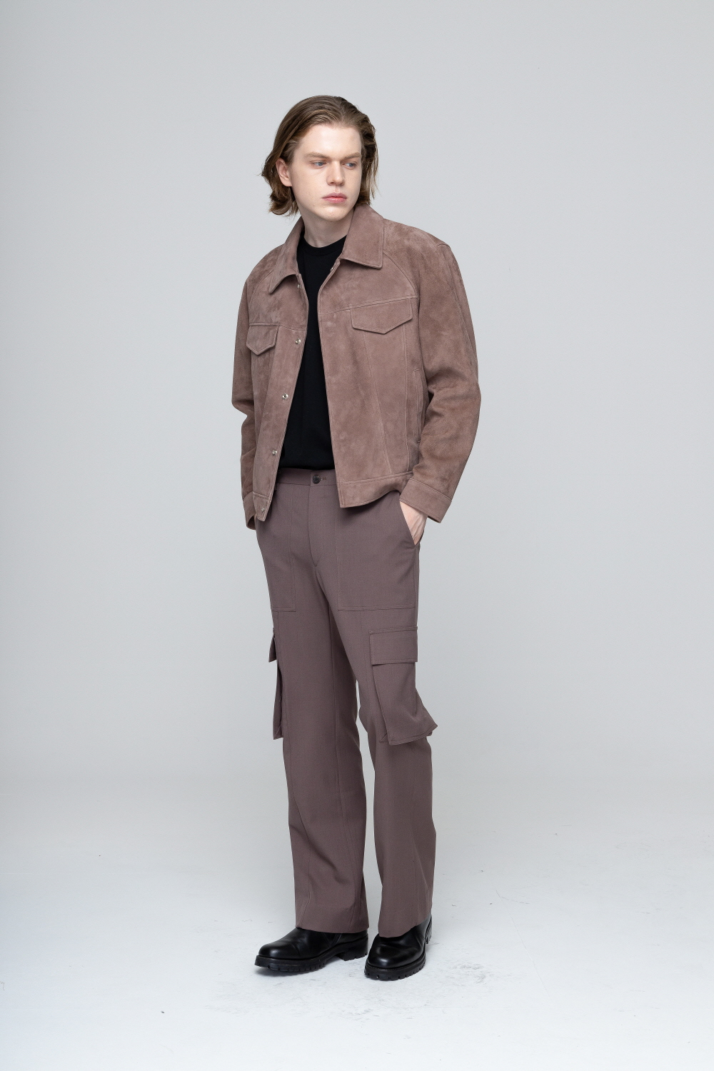 바지 모델 착용 이미지-S6L6