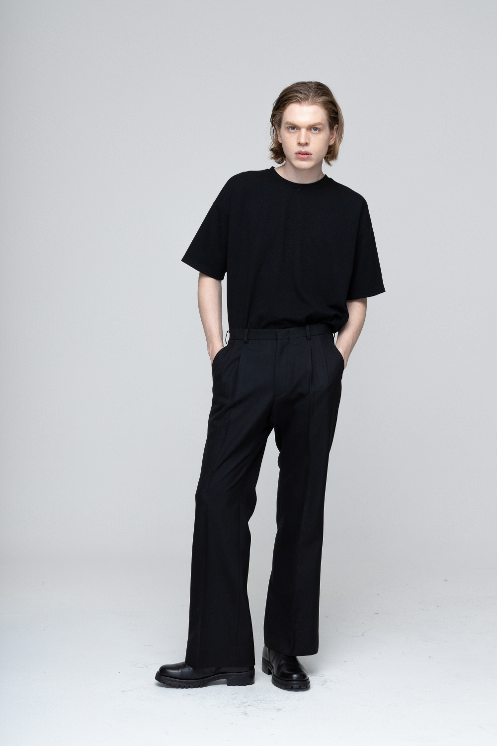 코트 모델 착용 이미지-S2L16