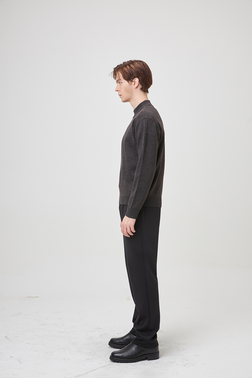 재킷 모델 착용 이미지-S1L3