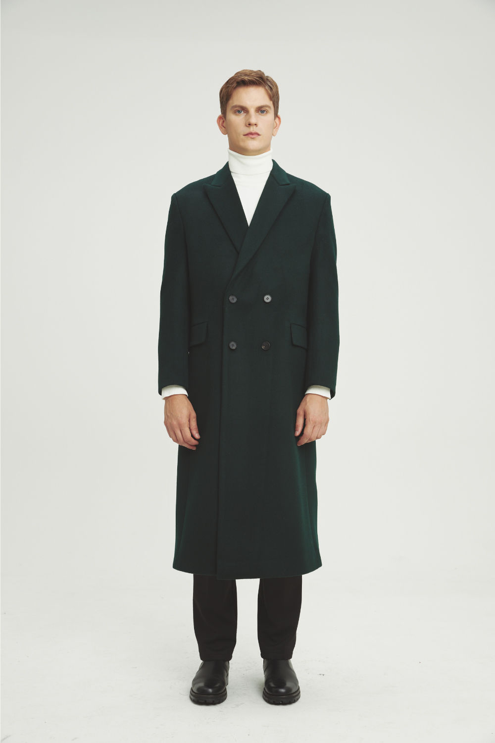 코트 모델 착용 이미지-S1L1