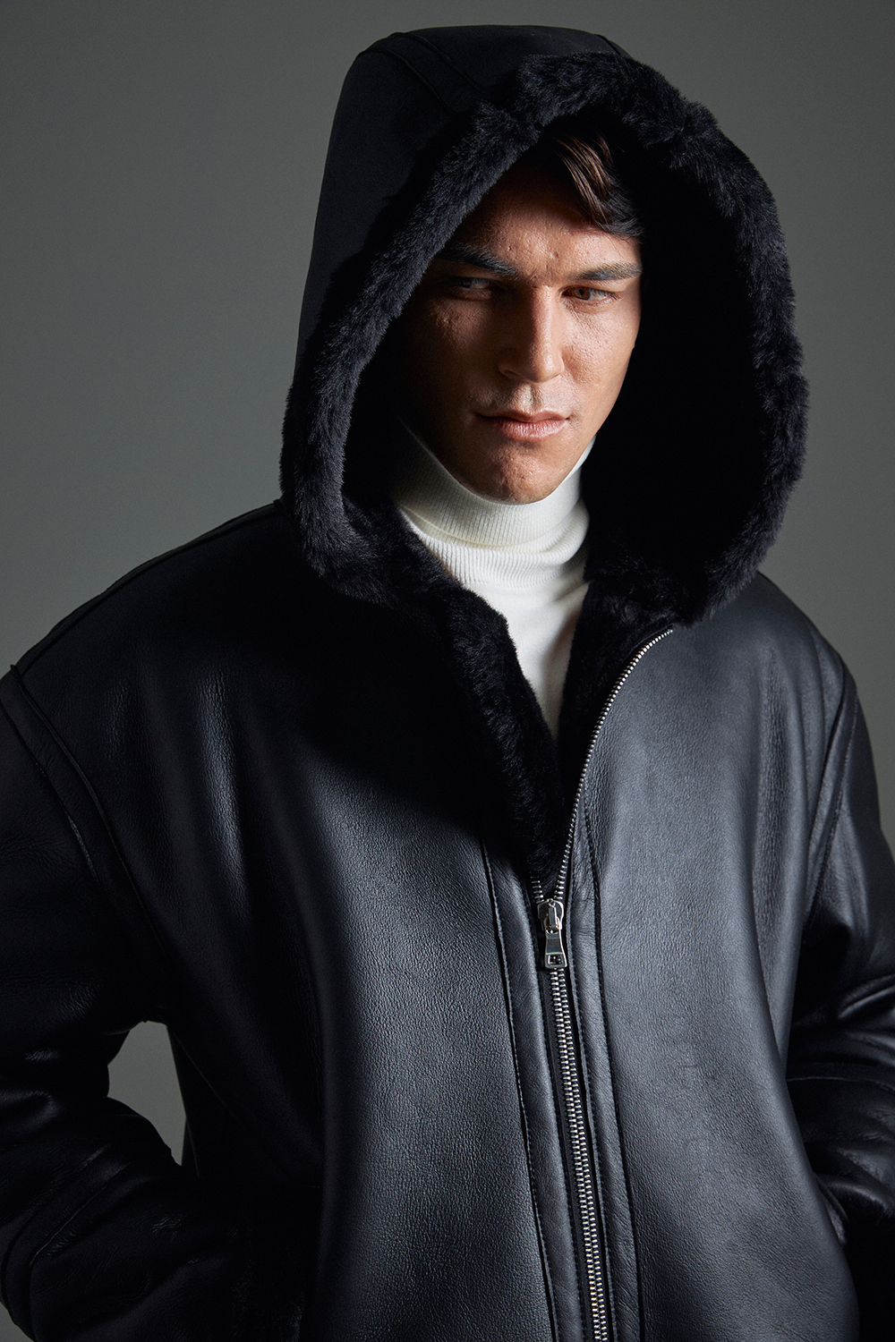 재킷 모델 착용 이미지-S1L24