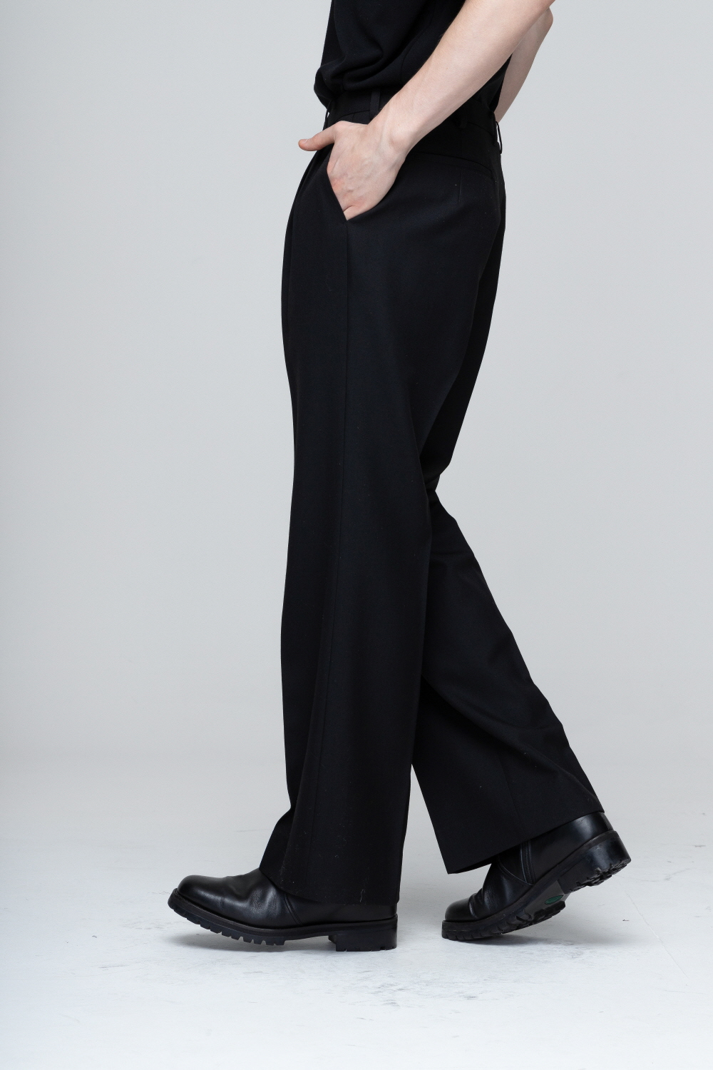 코트 모델 착용 이미지-S2L30