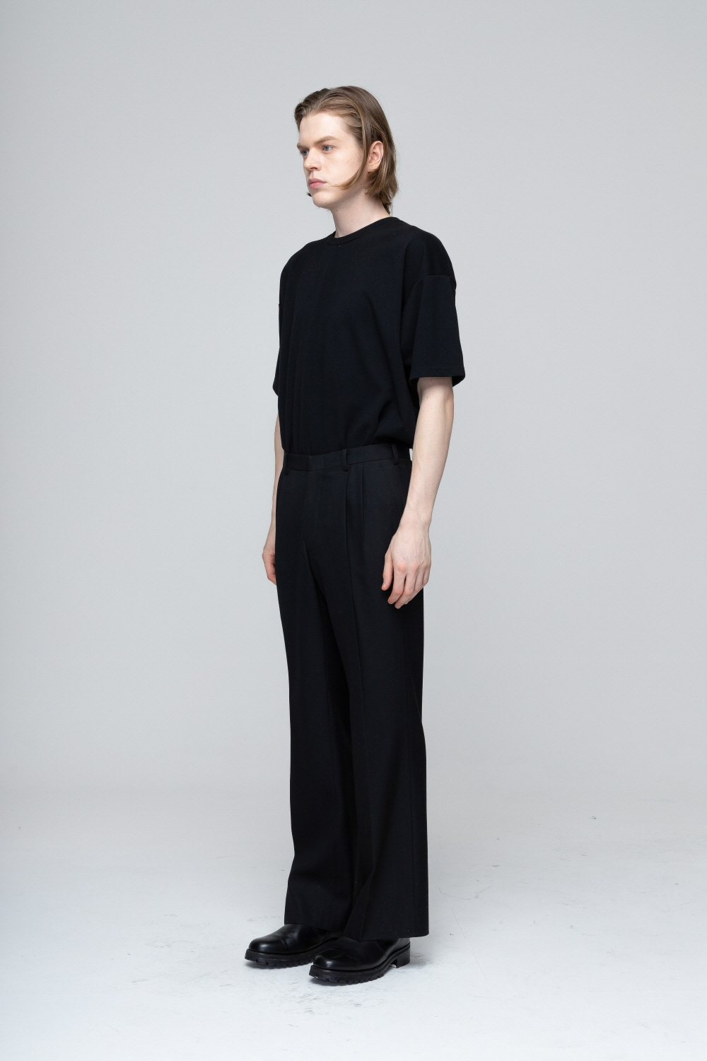 코트 모델 착용 이미지-S2L3