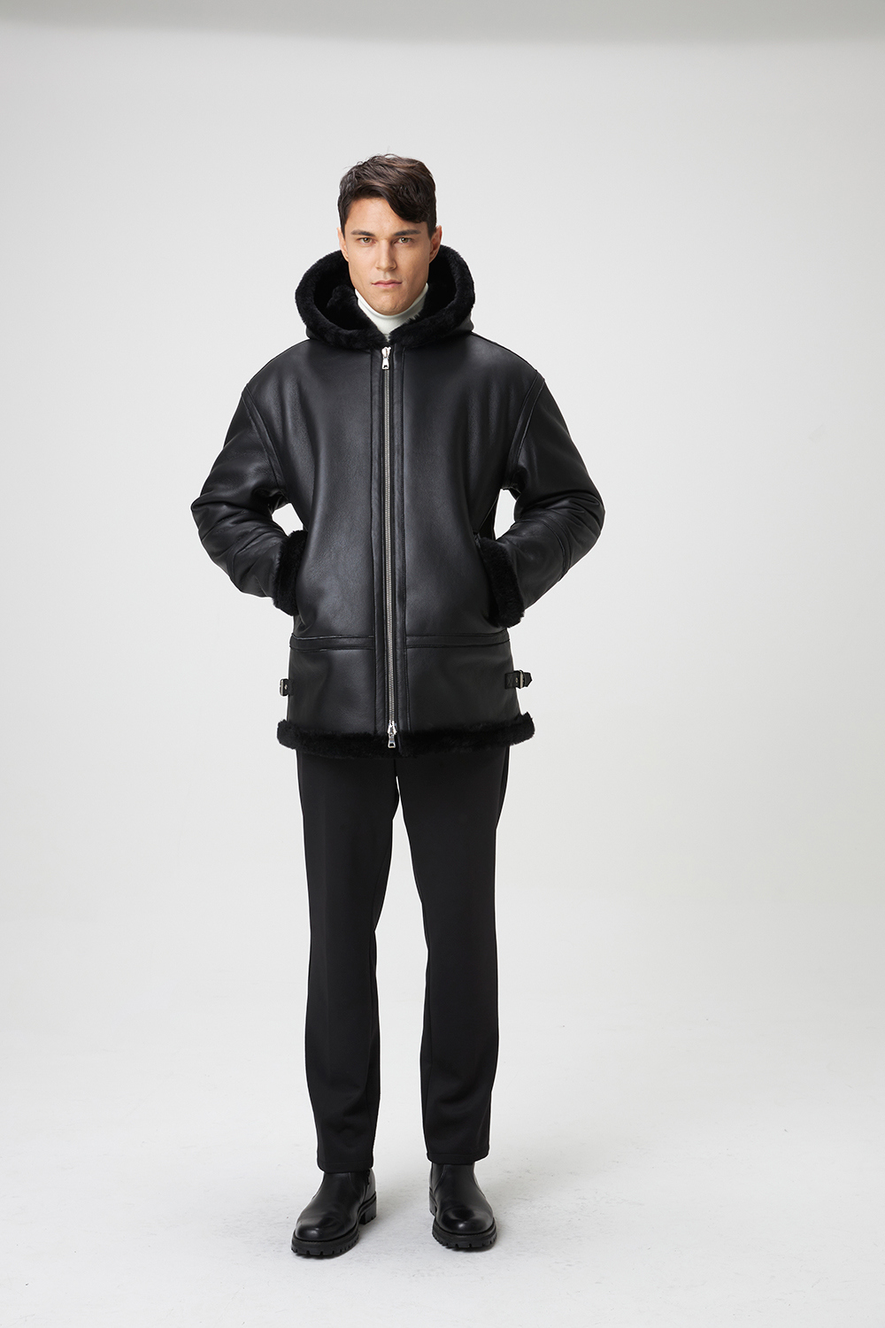 재킷 모델 착용 이미지-S5L14