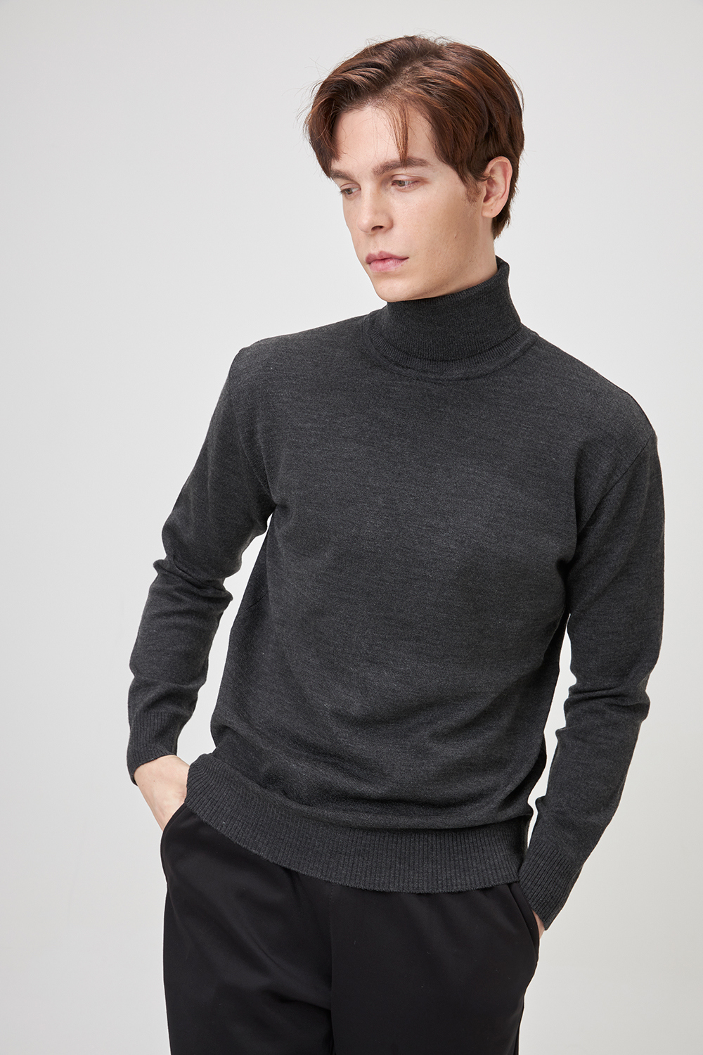 재킷 모델 착용 이미지-S1L8