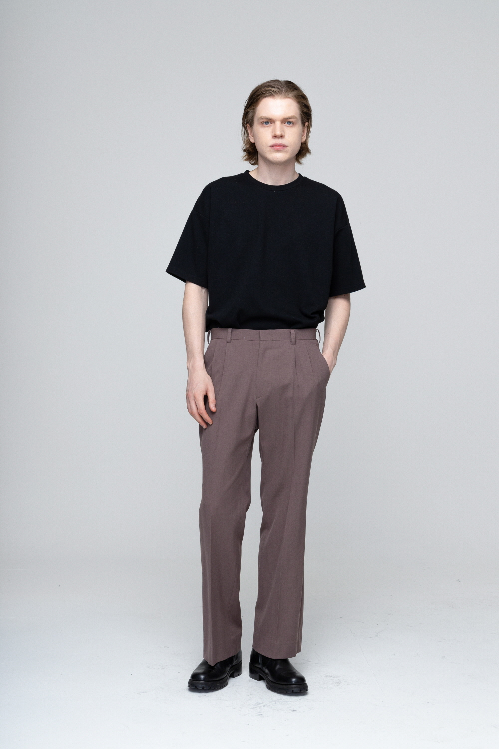 코트 모델 착용 이미지-S2L7