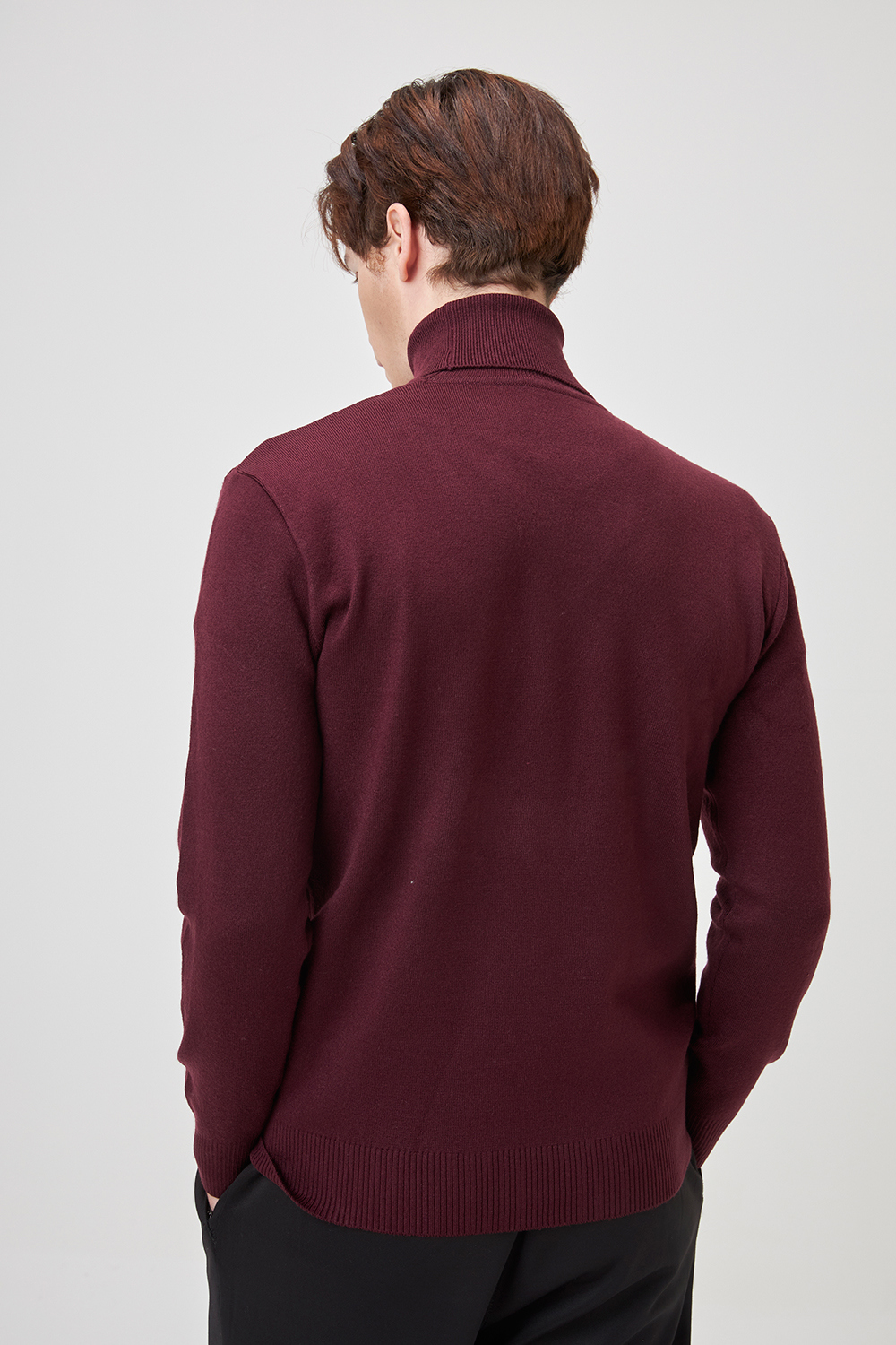 긴팔 티셔츠 모델 착용 이미지-S1L14