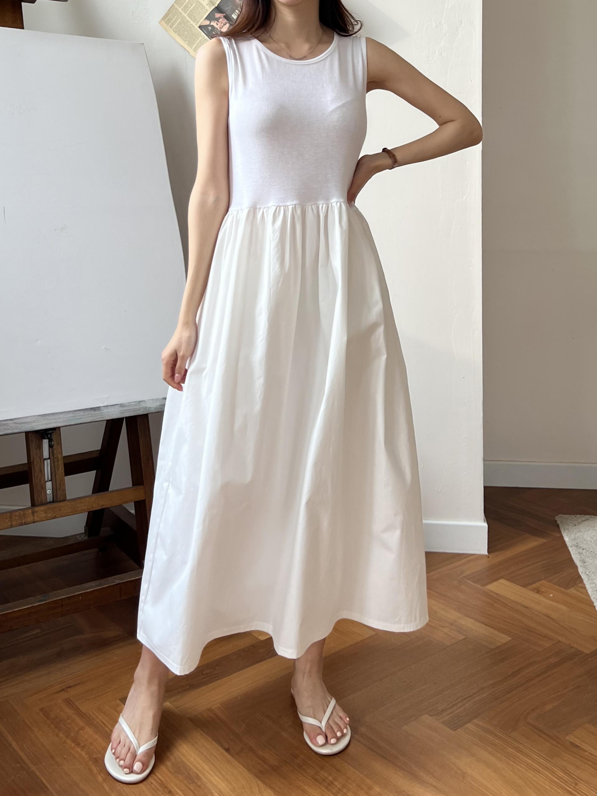 Simple Grace A-Line Maxi Dress - 심플 그레이스 A라인 맥시 원피스