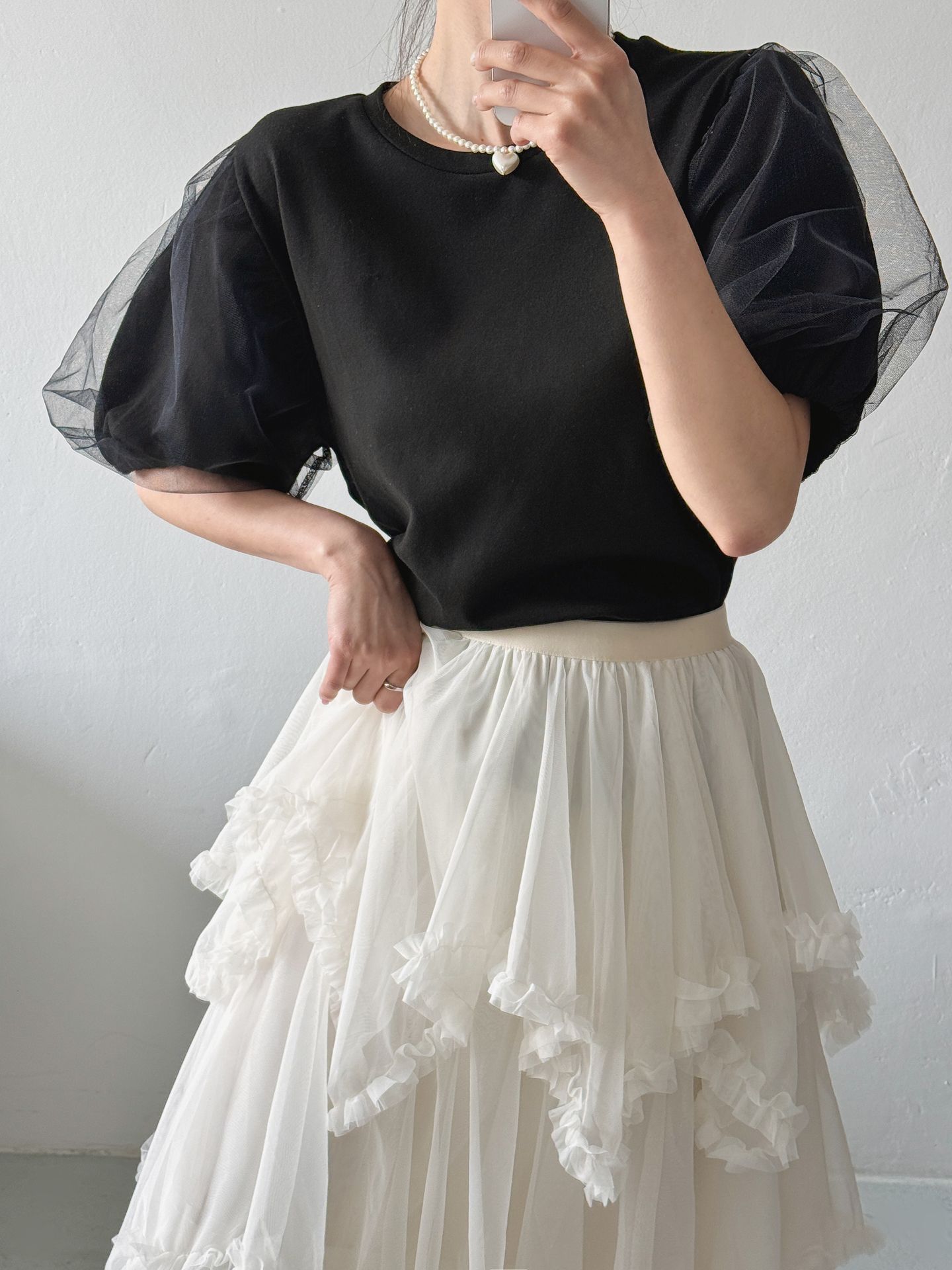 Soft Muse Organza Sleeve Top - 소프트 뮤즈 오간자 슬리브 탑(국내제작)