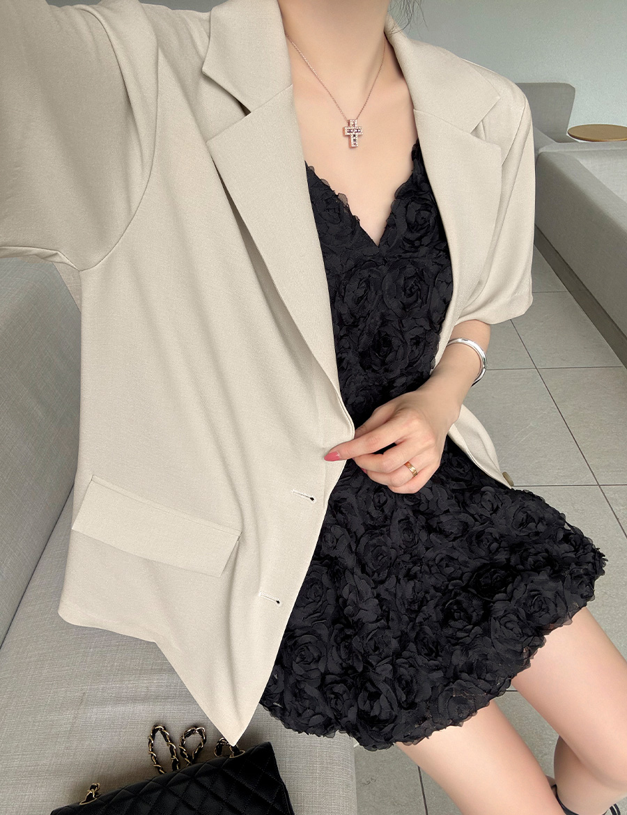 City Light Split Back Short Sleeve Blazer - 시티 라이트 스플릿 백 숏 슬리브 블레이저