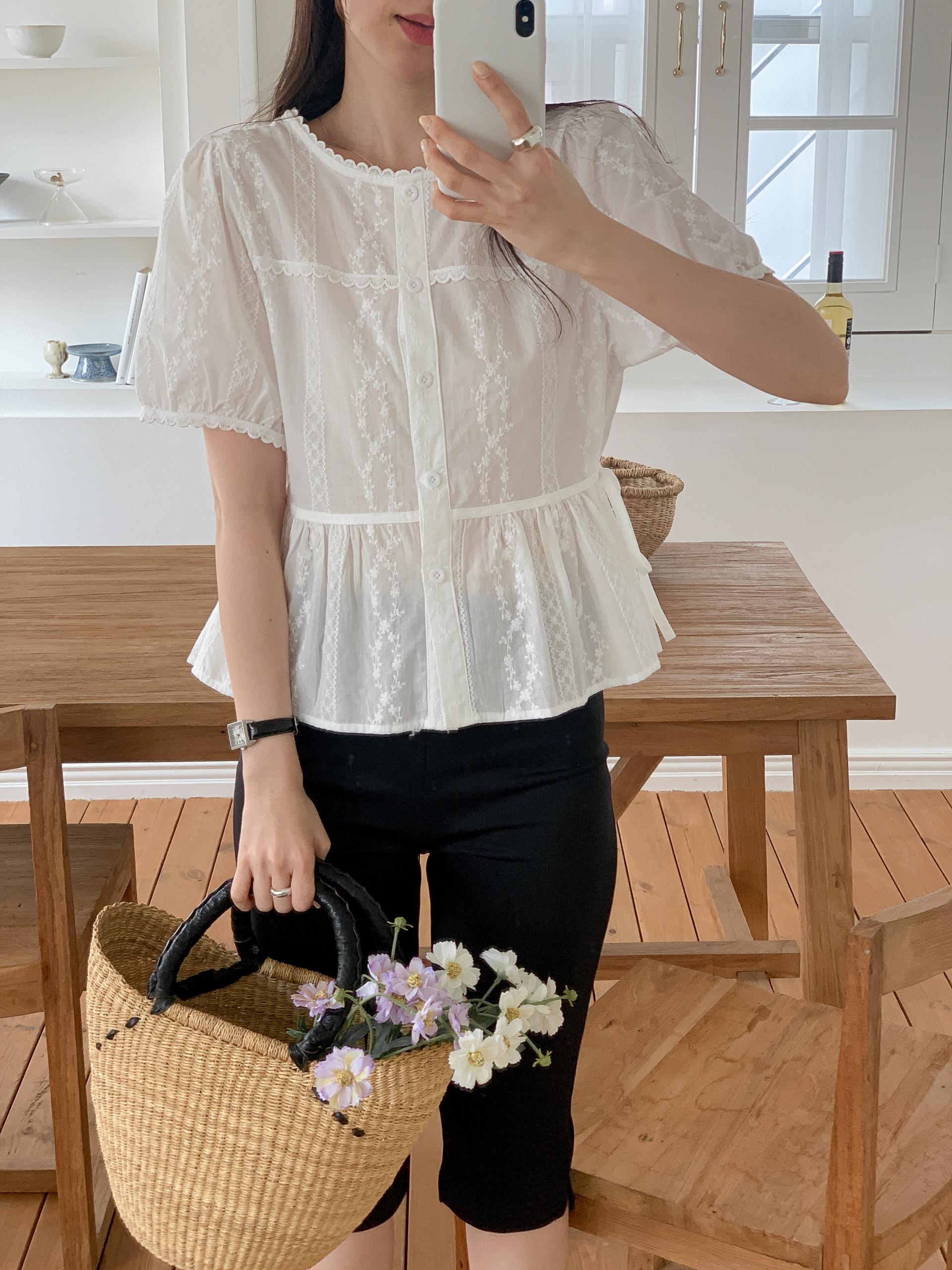 Sweet Lace Garden Blouse - 스위트 레이스 가든 블라우스