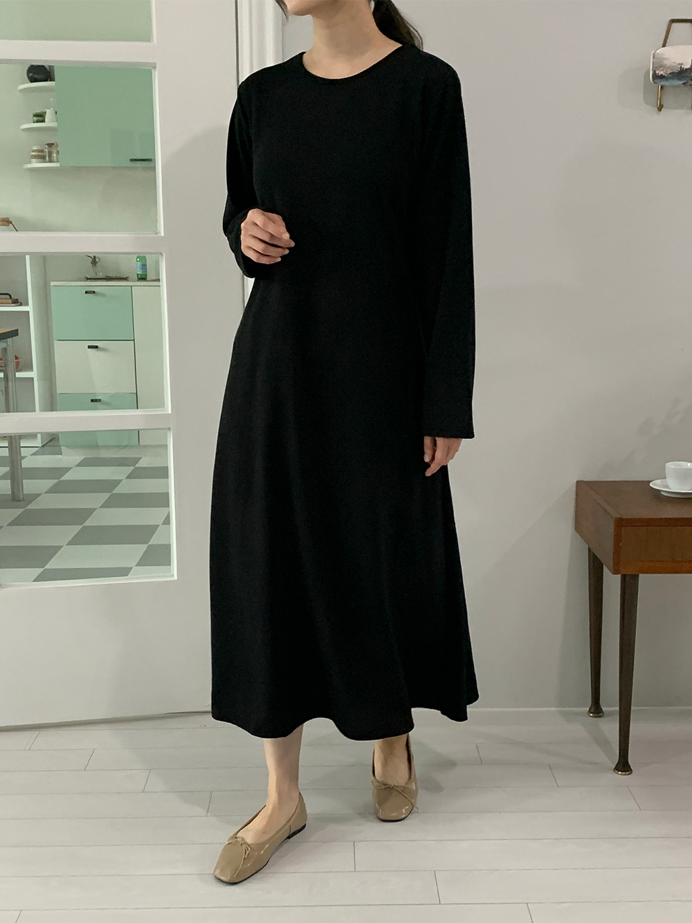 Pleated Back Ribbon Dress - 플리츠 백 리본 원피스