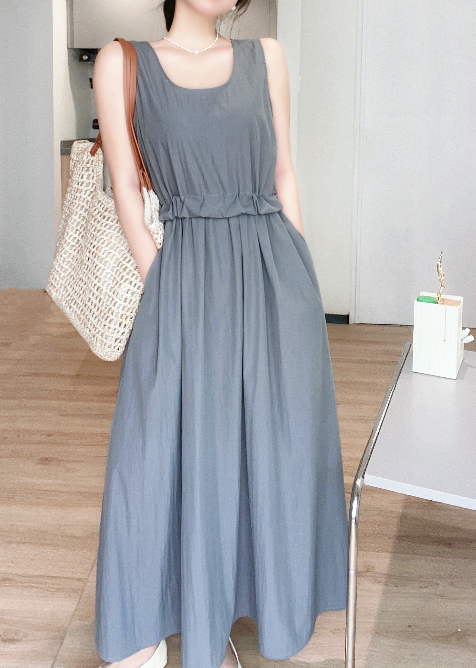 Soft Shirring Sleeveless Dress - 소프트 셔링 슬리브리스 원피스 🤍