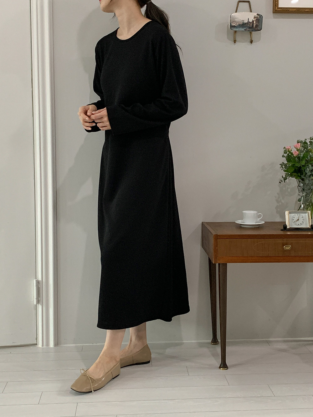 Pleated Back Ribbon Dress - 플리츠 백 리본 원피스