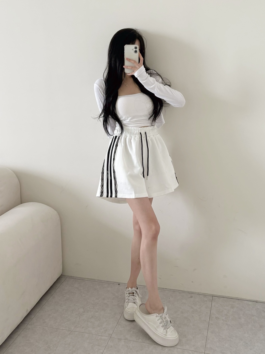 Lace Stripe Easy Shorts - 레이스 스트라이프 이지 쇼츠