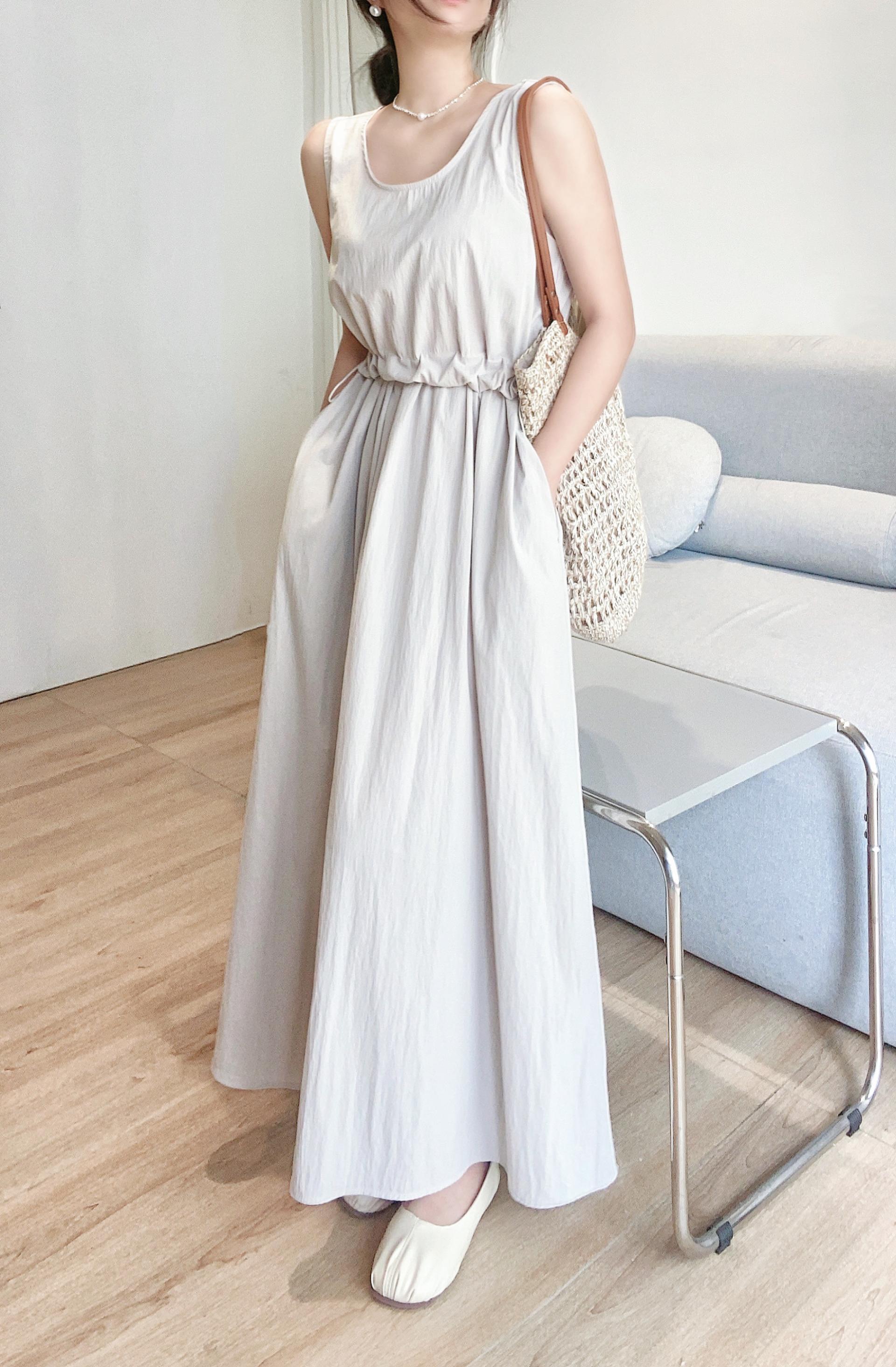 Soft Shirring Sleeveless Dress - 소프트 셔링 슬리브리스 원피스 🤍