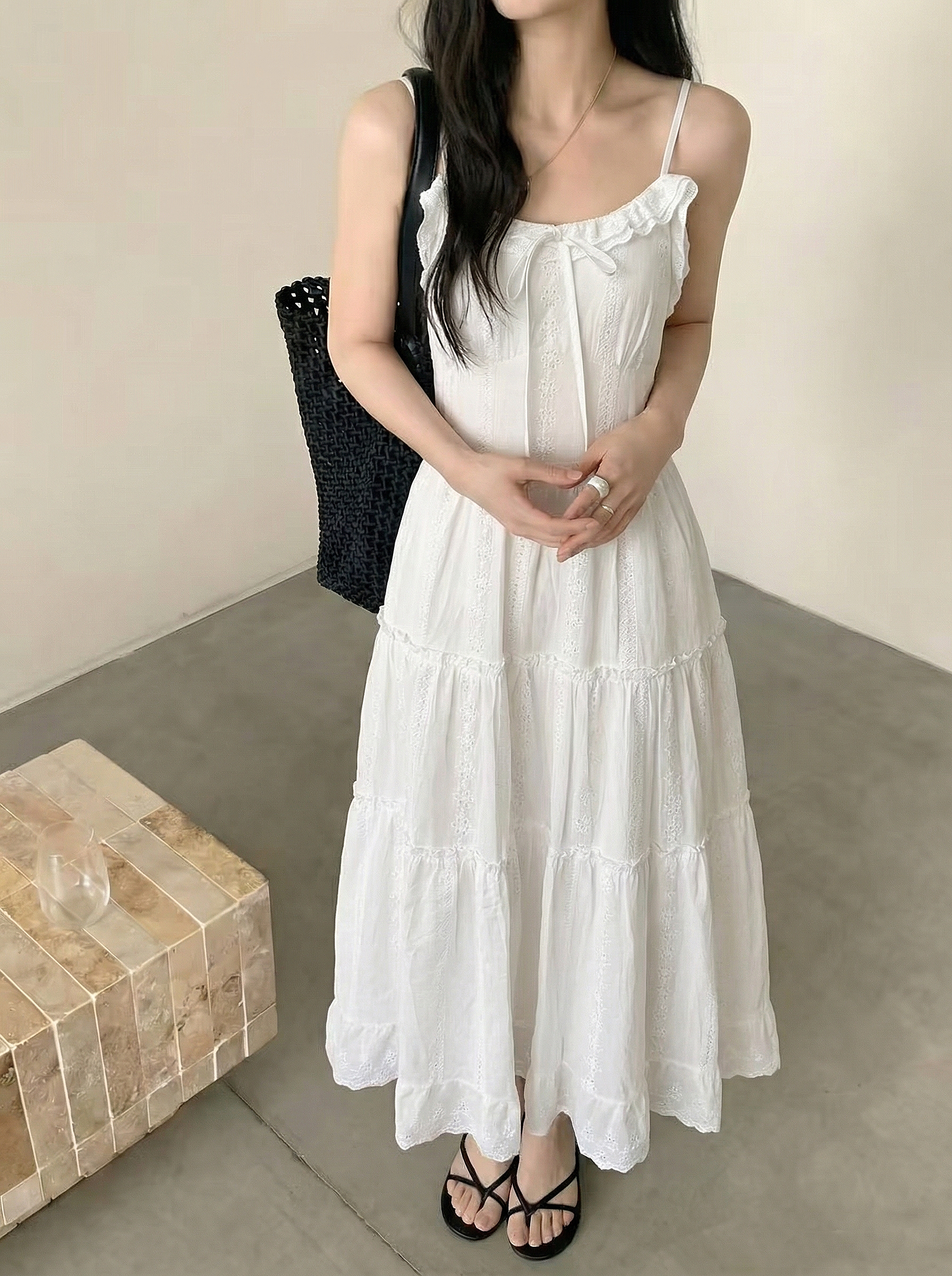 Feminine Bow Eyelet Tiered Dress - 페미닌 보우 아일렛 티어드 원피스