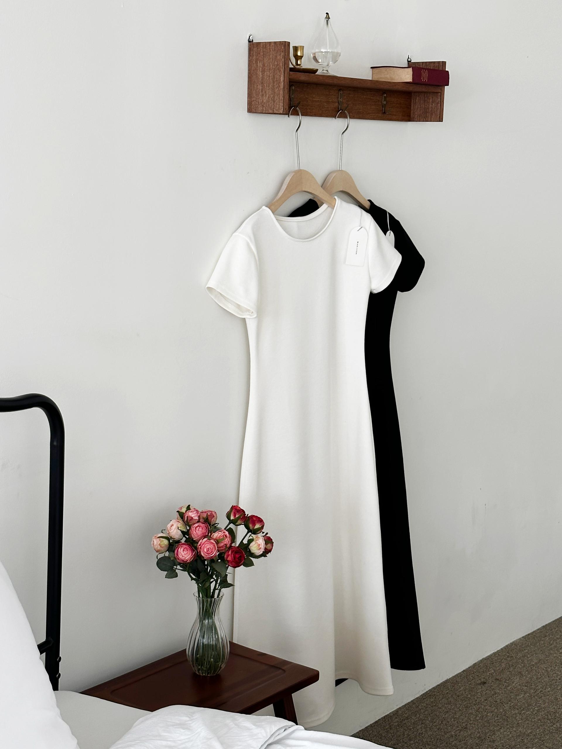 Pureline Flare Dress - 퓨어라인 플레어 드레스