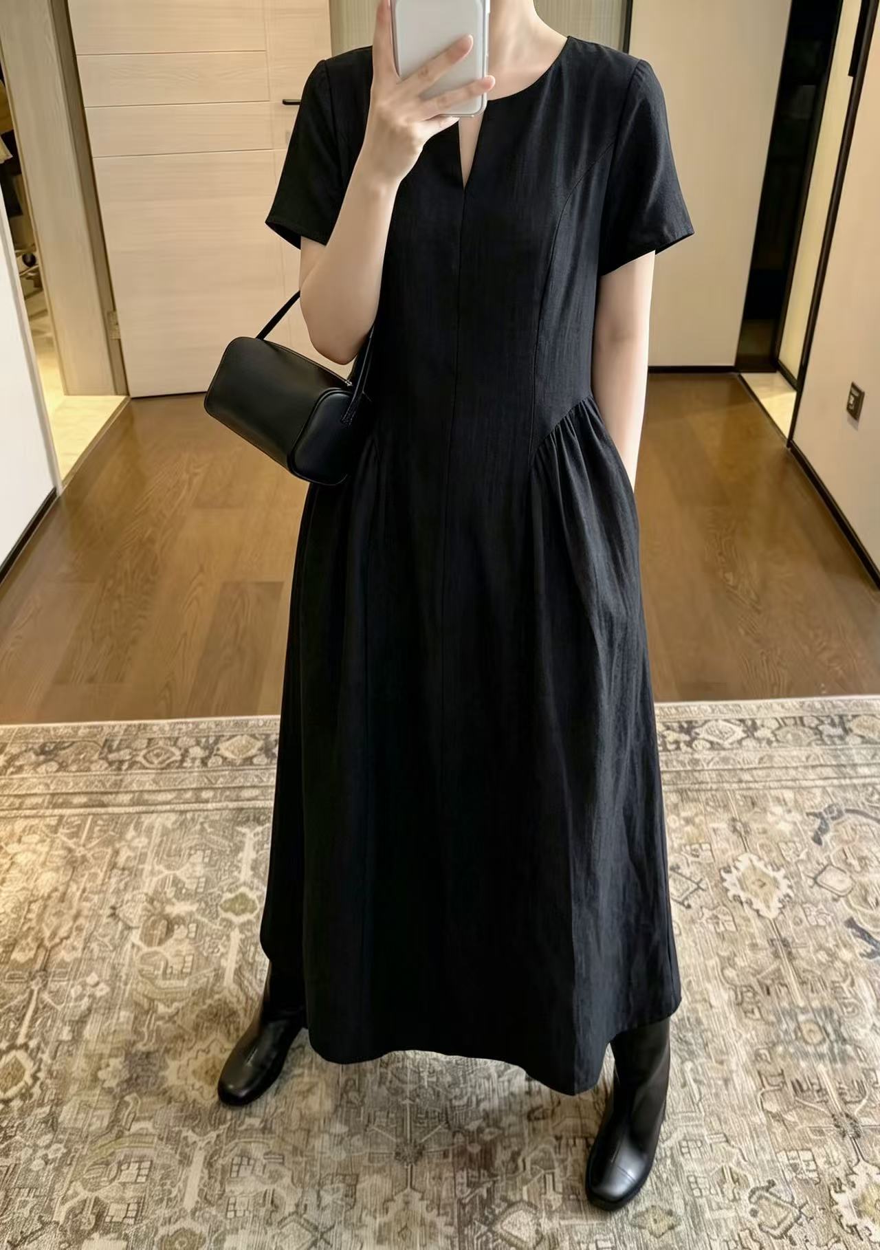 Minimal Slit Neck Maxi Dress - 미니멀 슬릿 넥 맥시 원피스