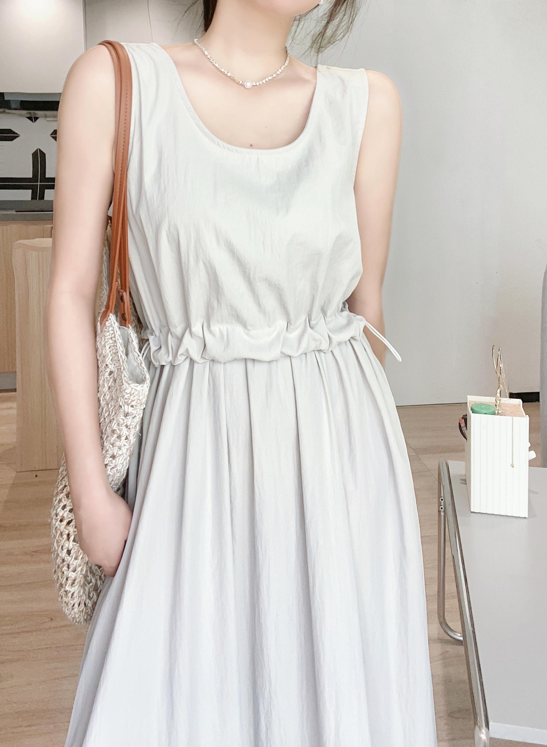 Soft Shirring Sleeveless Dress - 소프트 셔링 슬리브리스 원피스 🤍