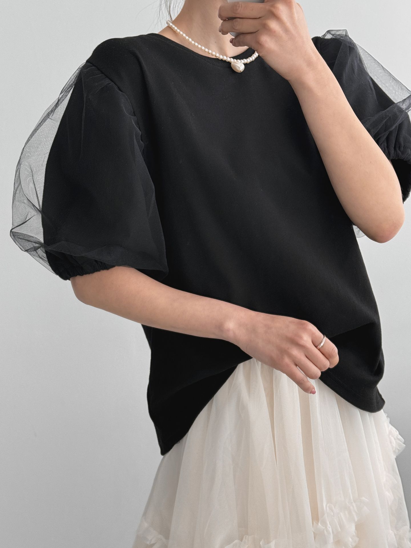 Soft Muse Organza Sleeve Top - 소프트 뮤즈 오간자 슬리브 탑(국내제작)