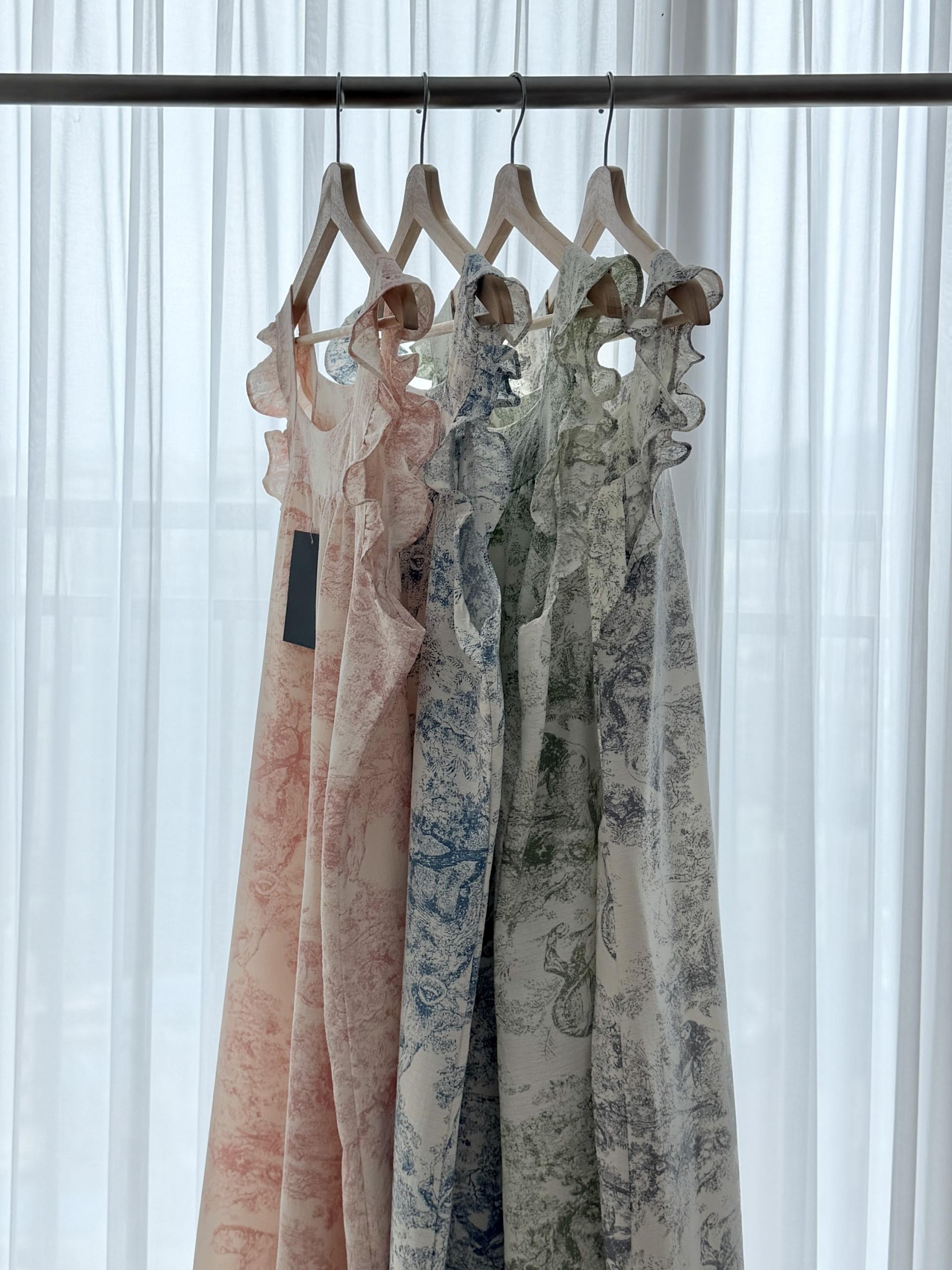 Toile Whisper Maxi Dress - 뜨왈 위스퍼 맥시 드레스