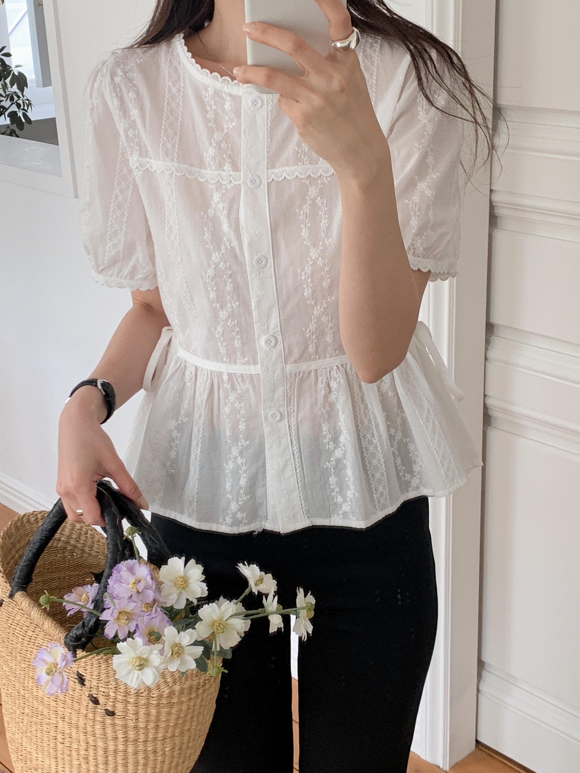 Sweet Lace Garden Blouse - 스위트 레이스 가든 블라우스