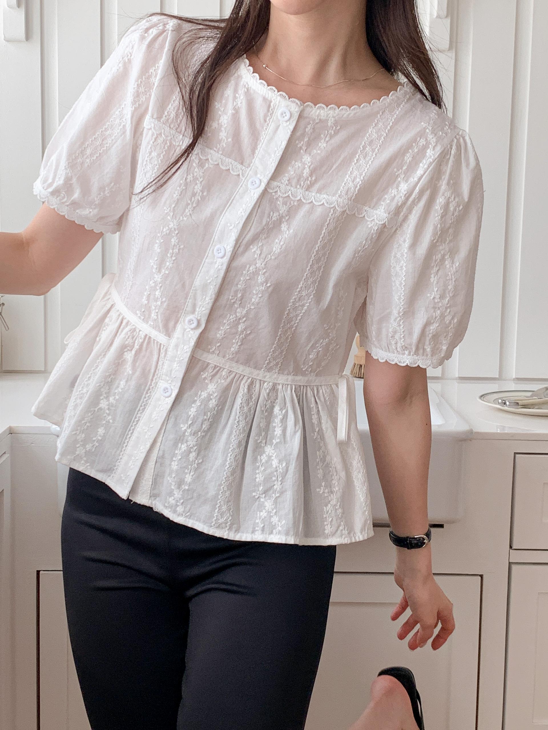 Sweet Lace Garden Blouse - 스위트 레이스 가든 블라우스