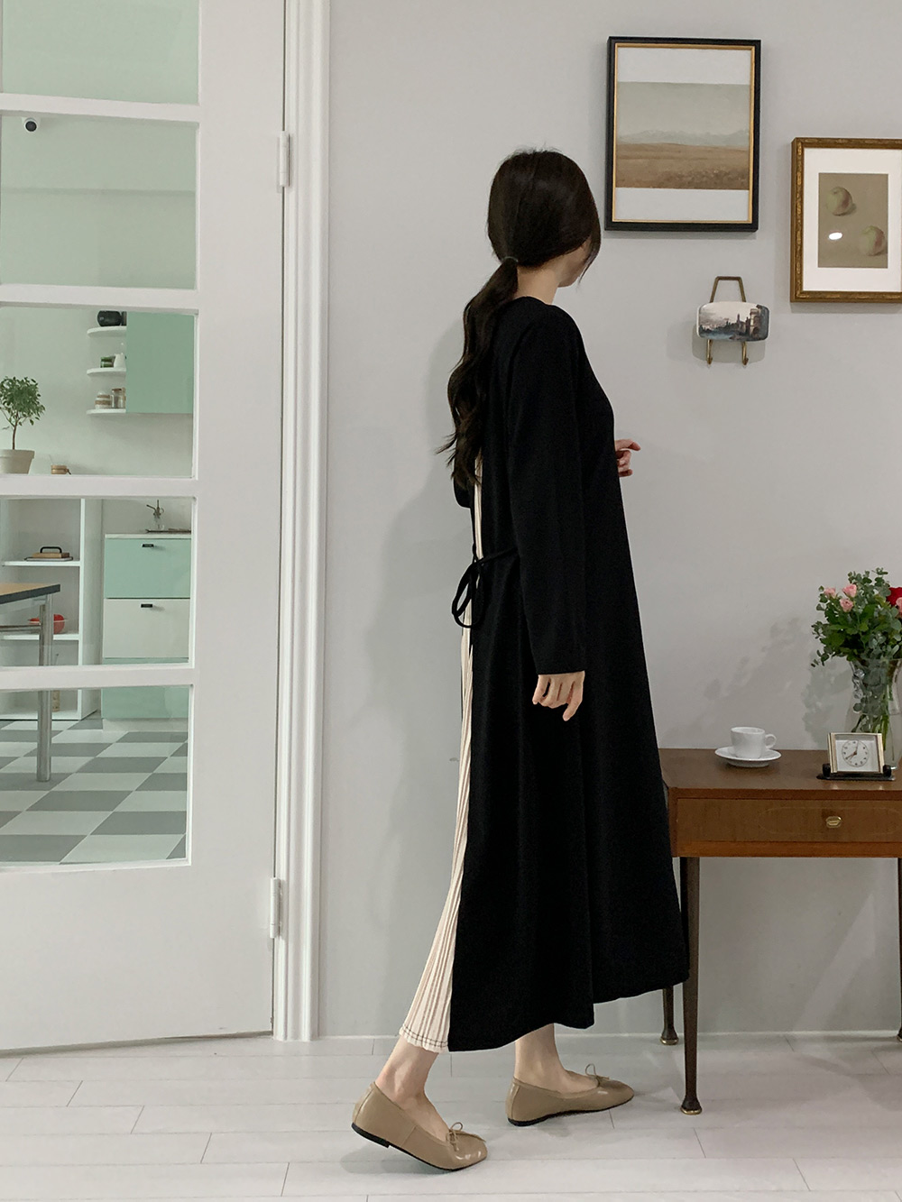 Pleated Back Ribbon Dress - 플리츠 백 리본 원피스