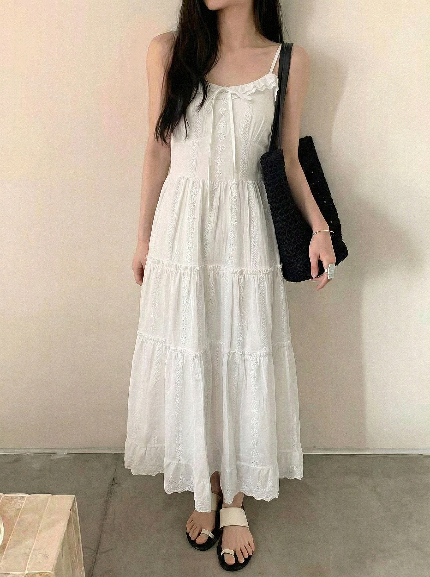 Feminine Bow Eyelet Tiered Dress - 페미닌 보우 아일렛 티어드 원피스