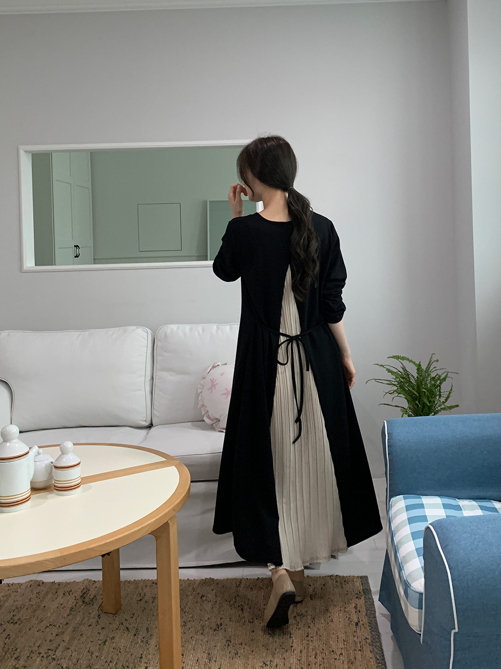 Pleated Back Ribbon Dress - 플리츠 백 리본 원피스