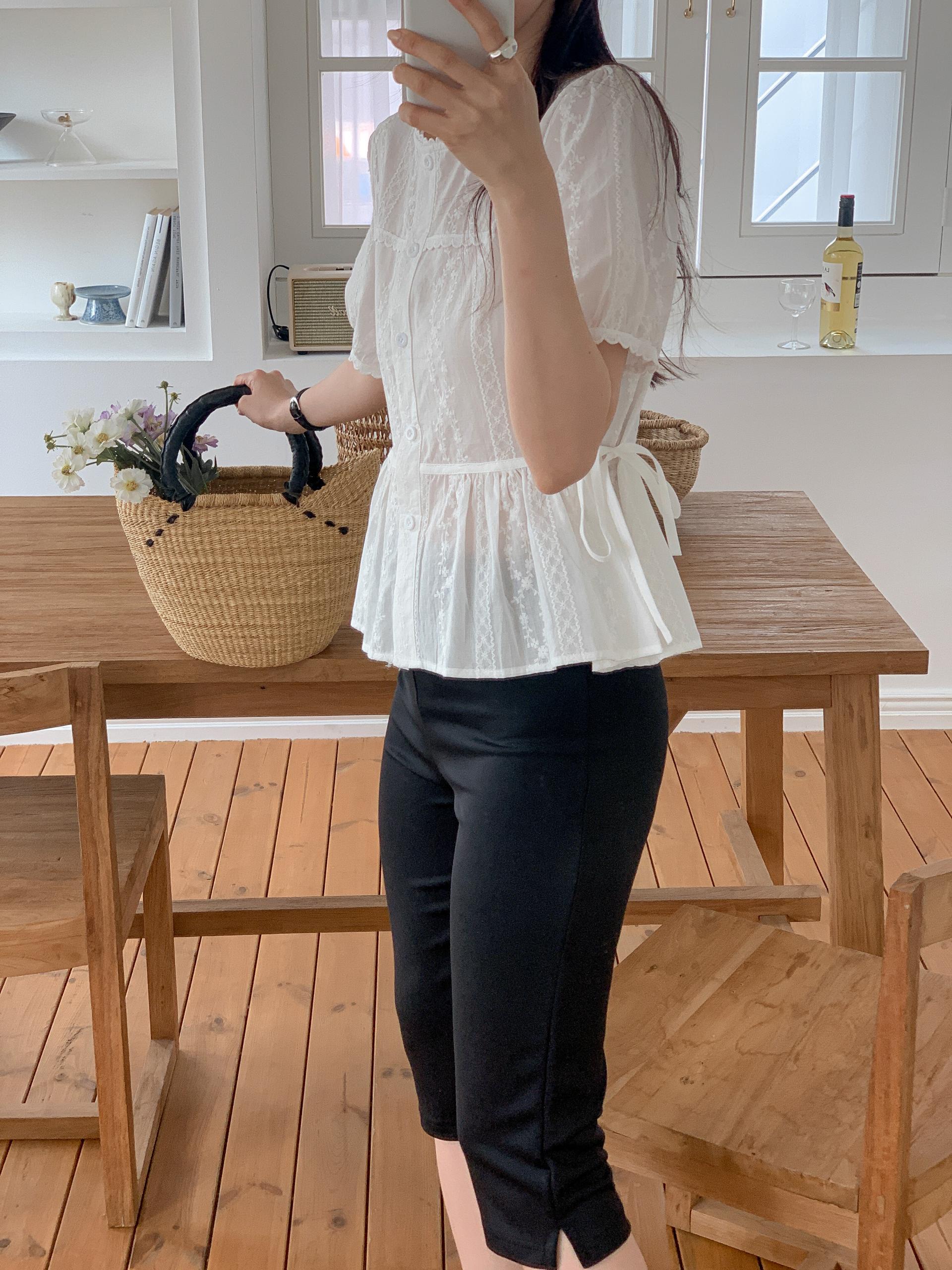 Sweet Lace Garden Blouse - 스위트 레이스 가든 블라우스