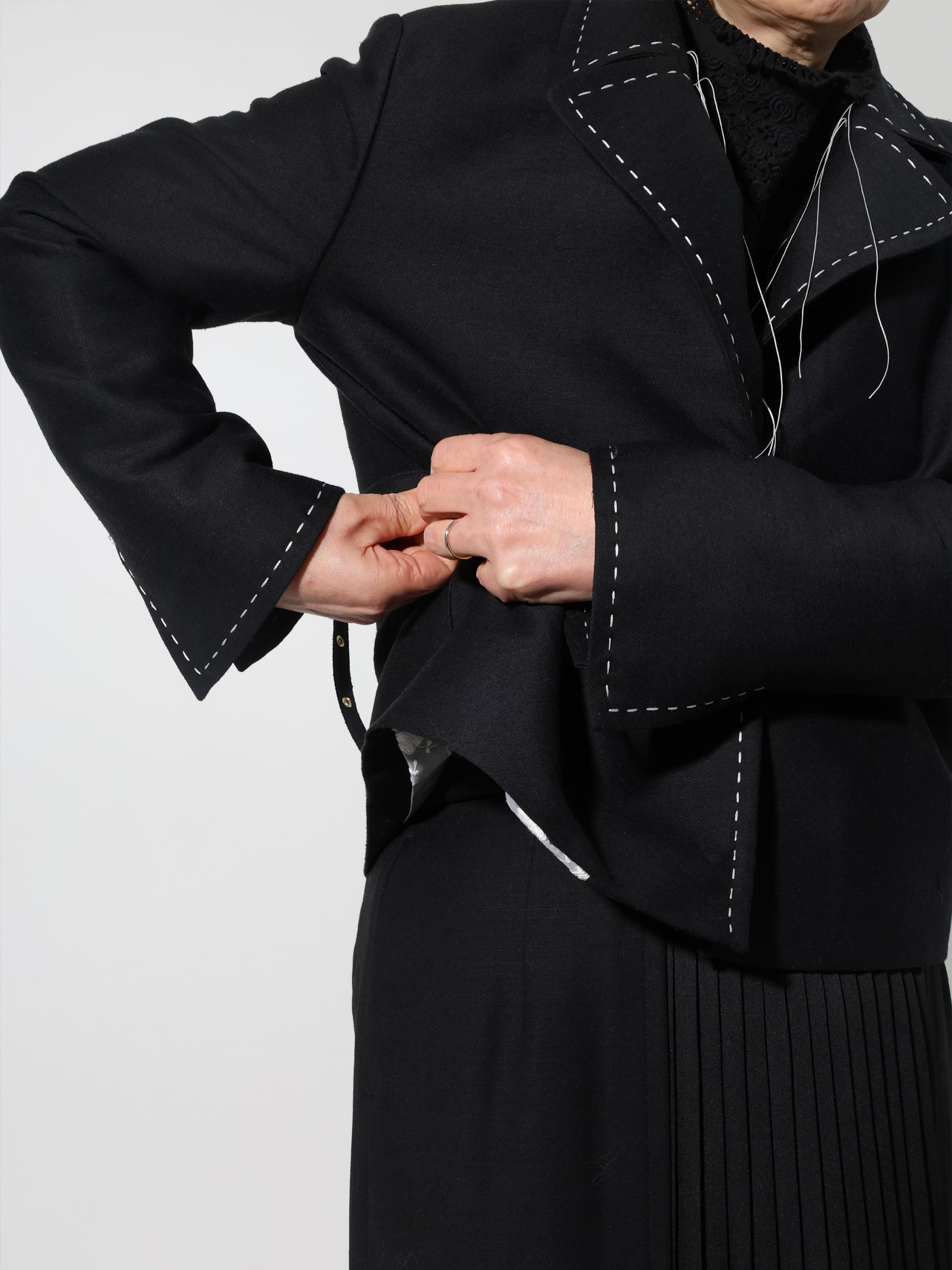 Romance Guard Jacket ( 로맨스 가드 자켓 )