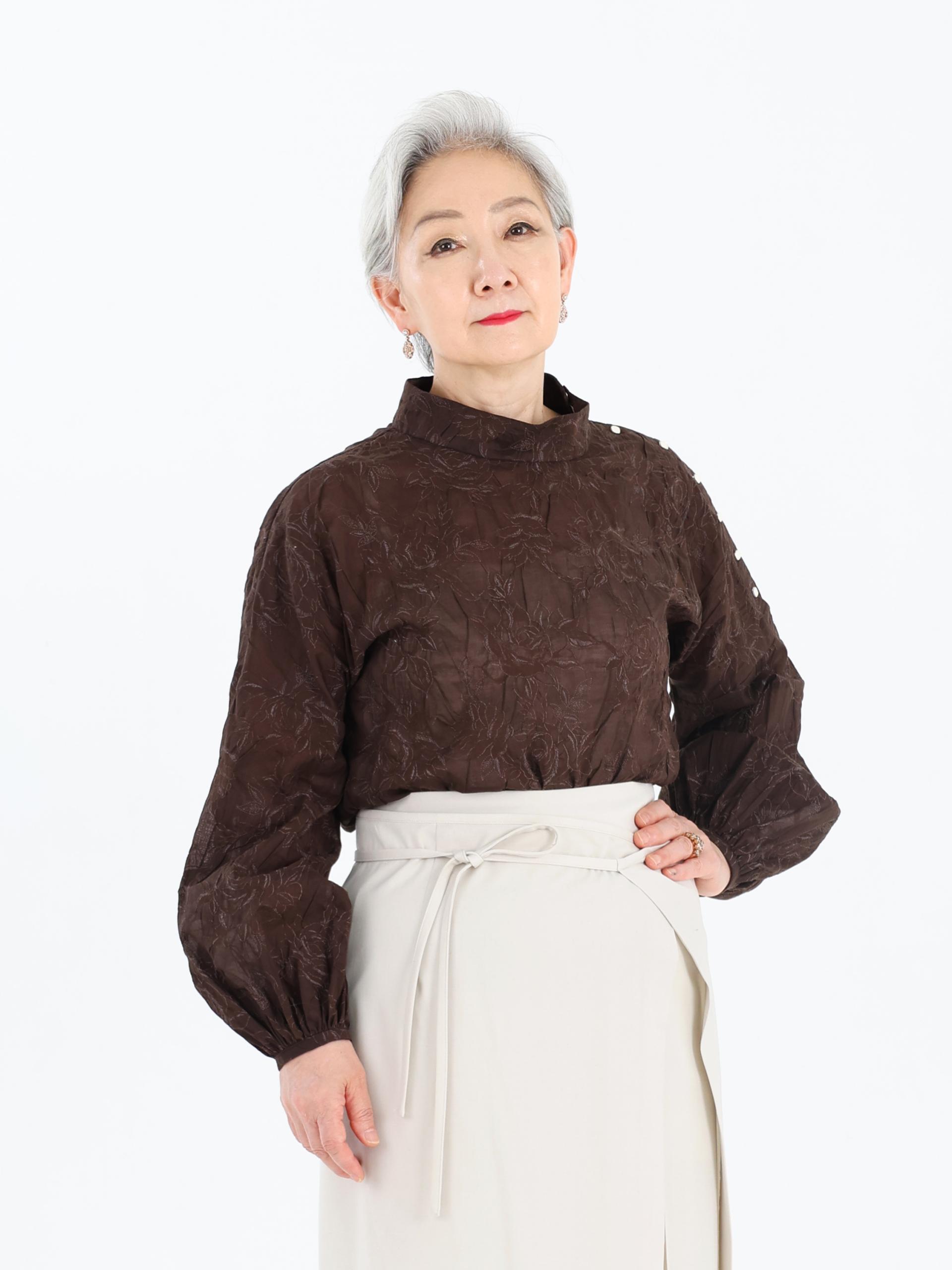 몽글 블라우스