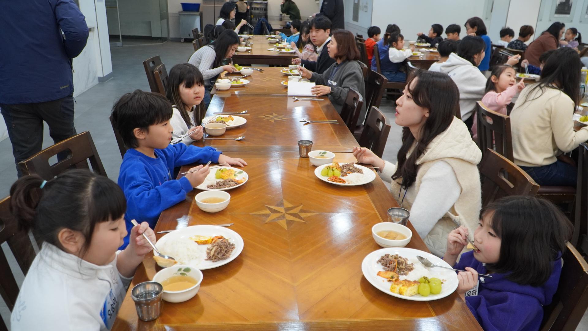 0a1c53ec345a4.jpg