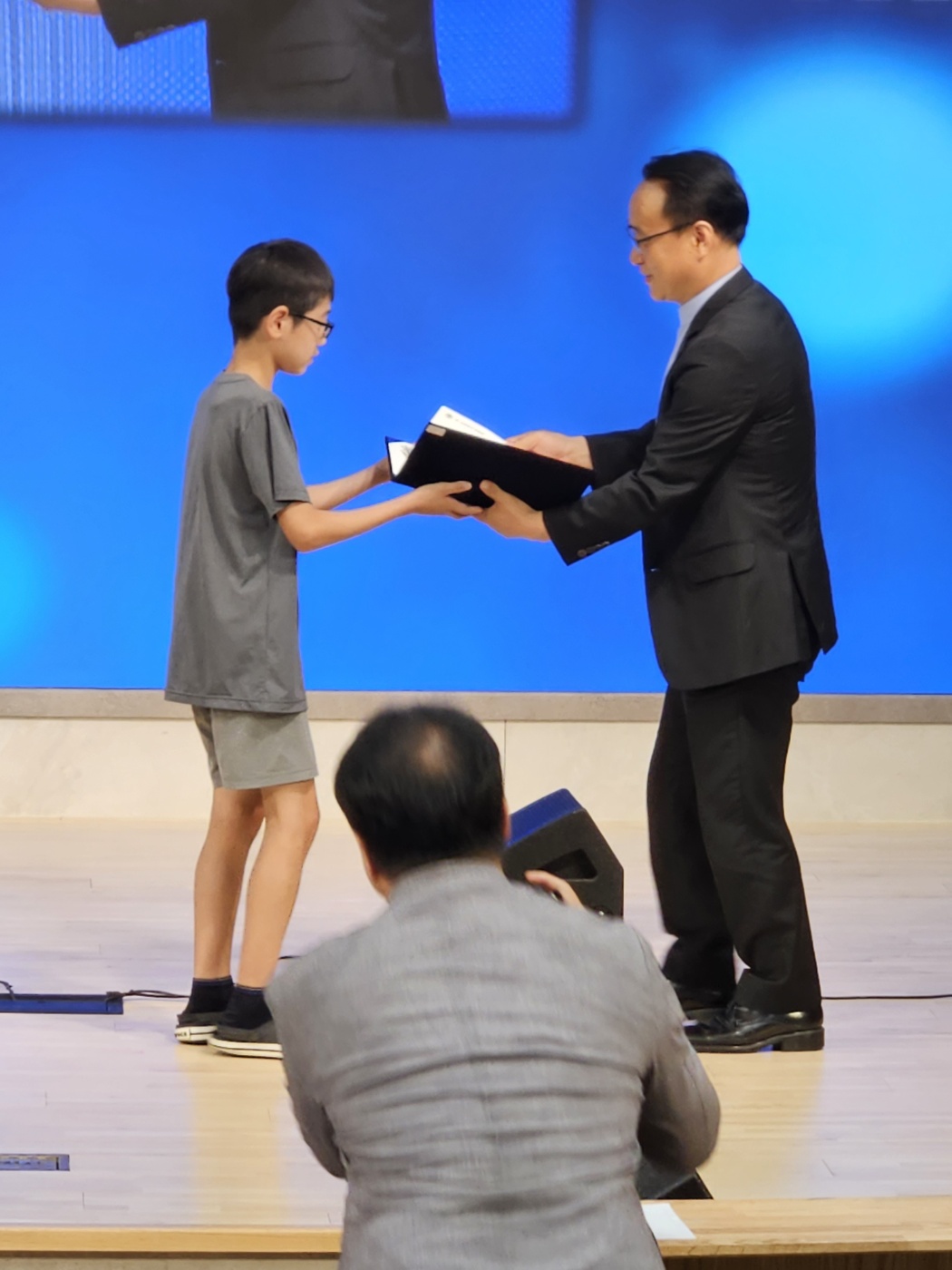 d9136e7c0c530.jpg