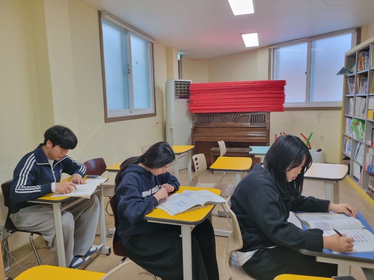 4fd15a06e1cd0.jpg