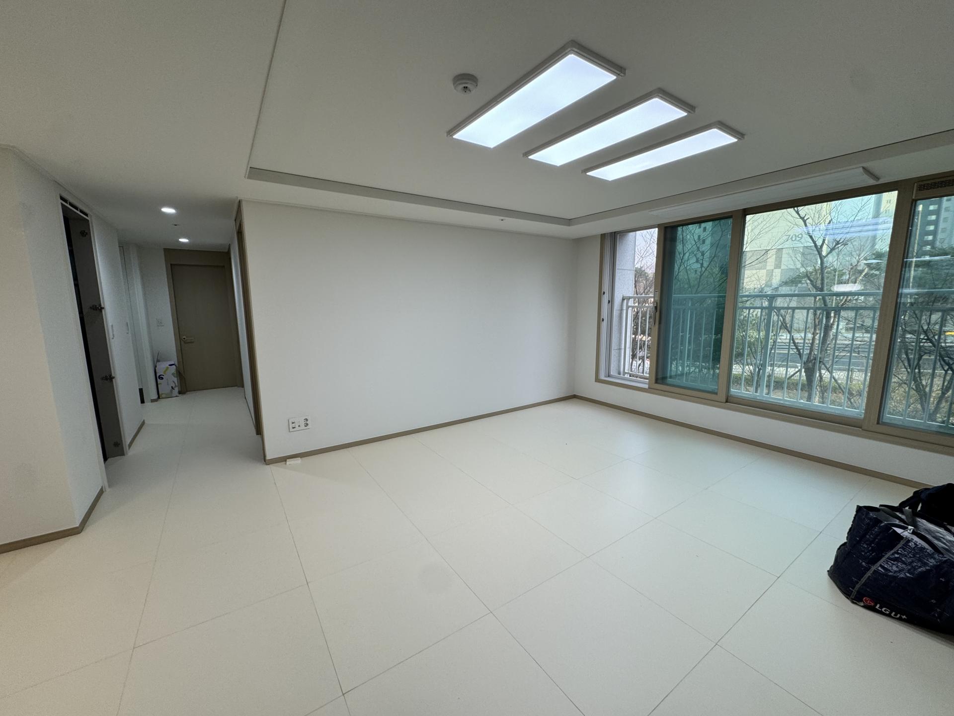 d70b8785d5c9a.jpg