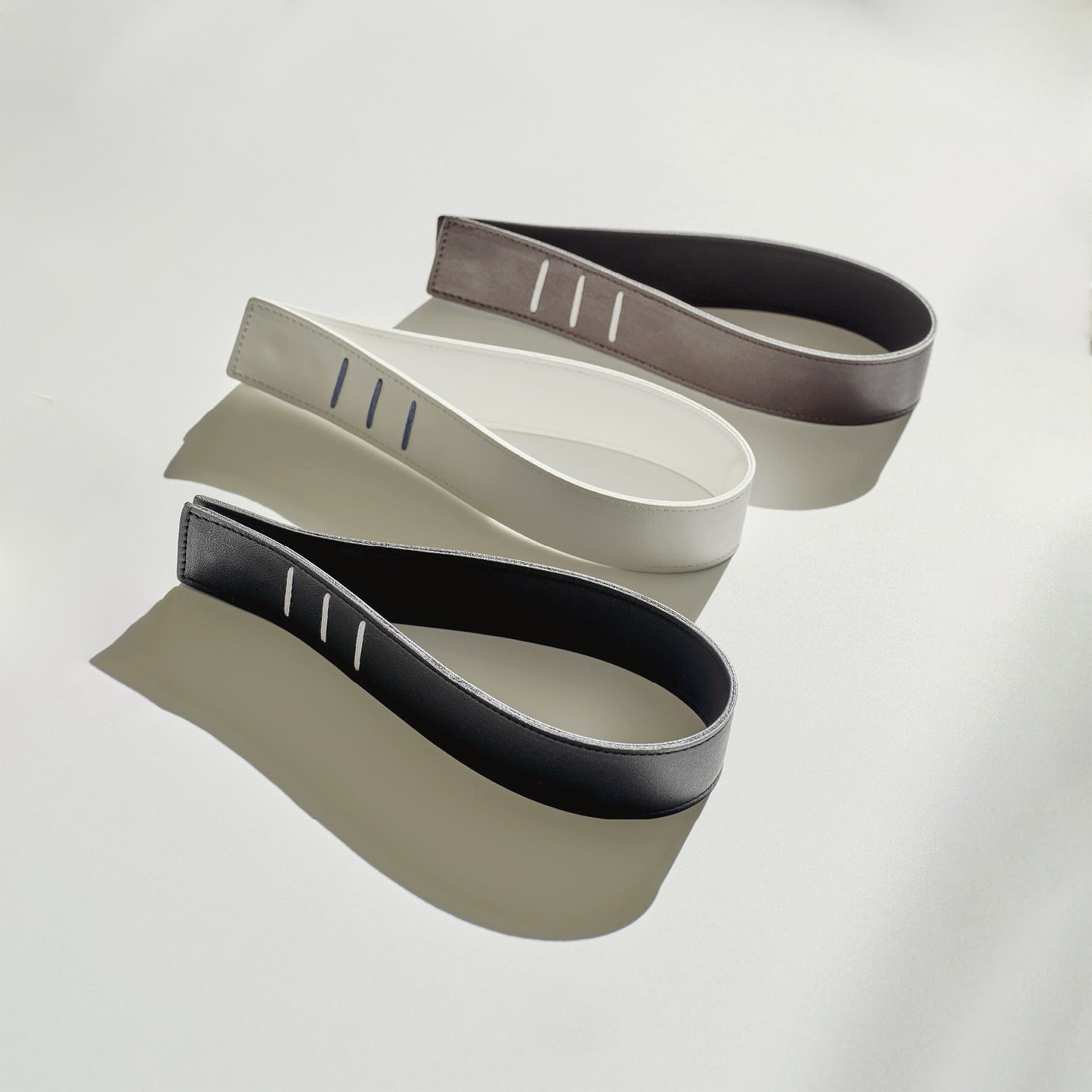 LEATHER TIEBACK