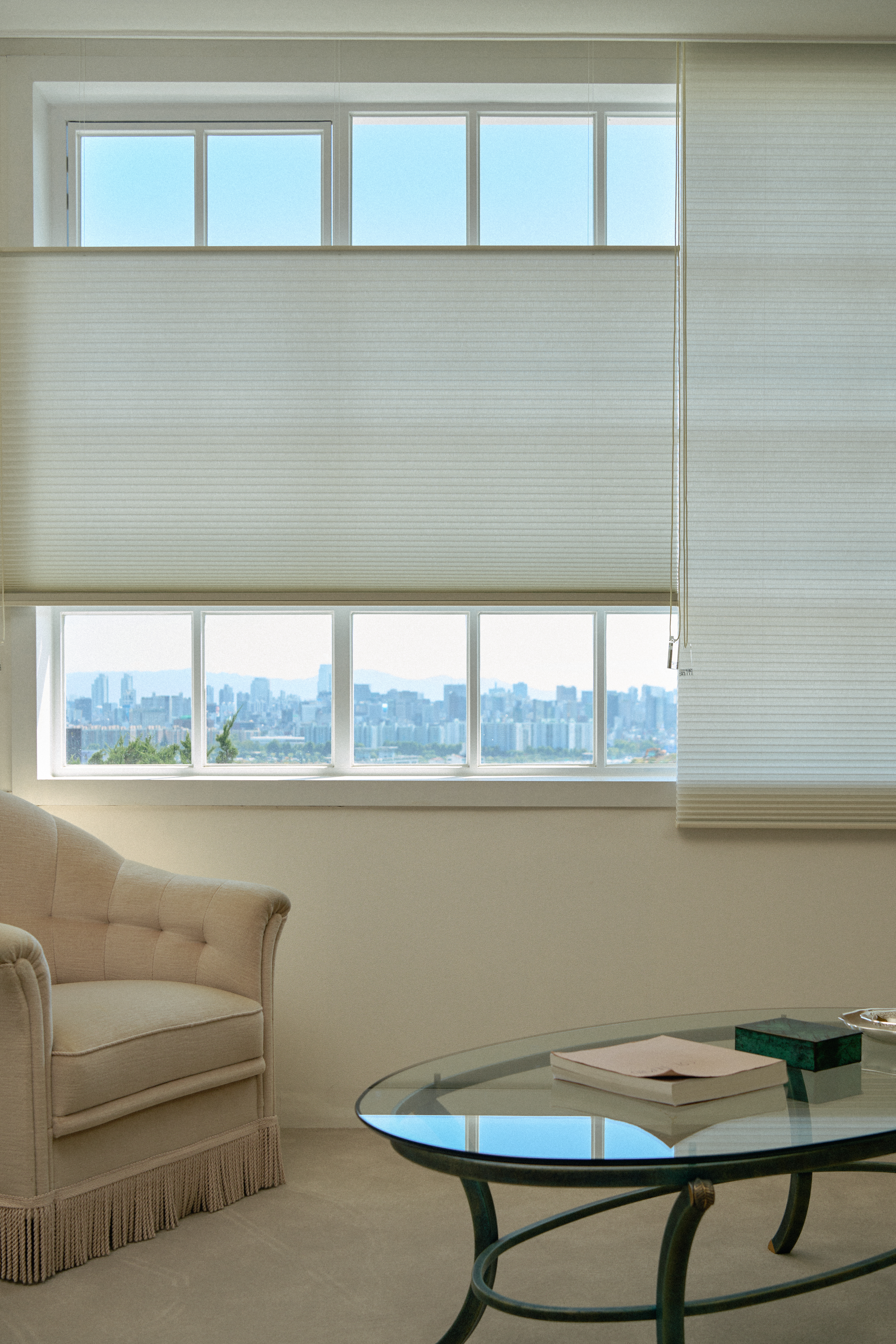 BOLD HONEYCOMB SHADE