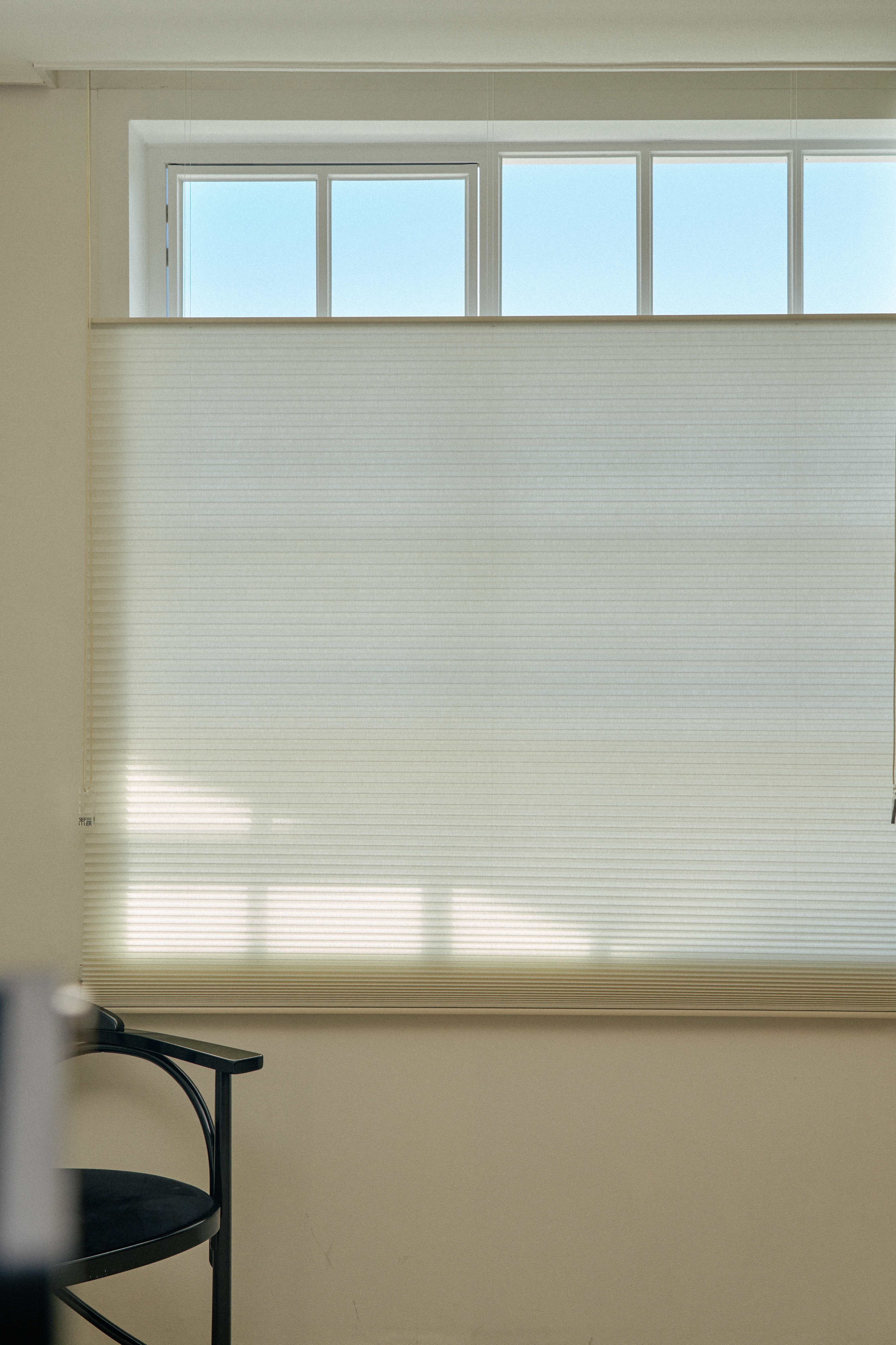 BOLD HONEYCOMB SHADE