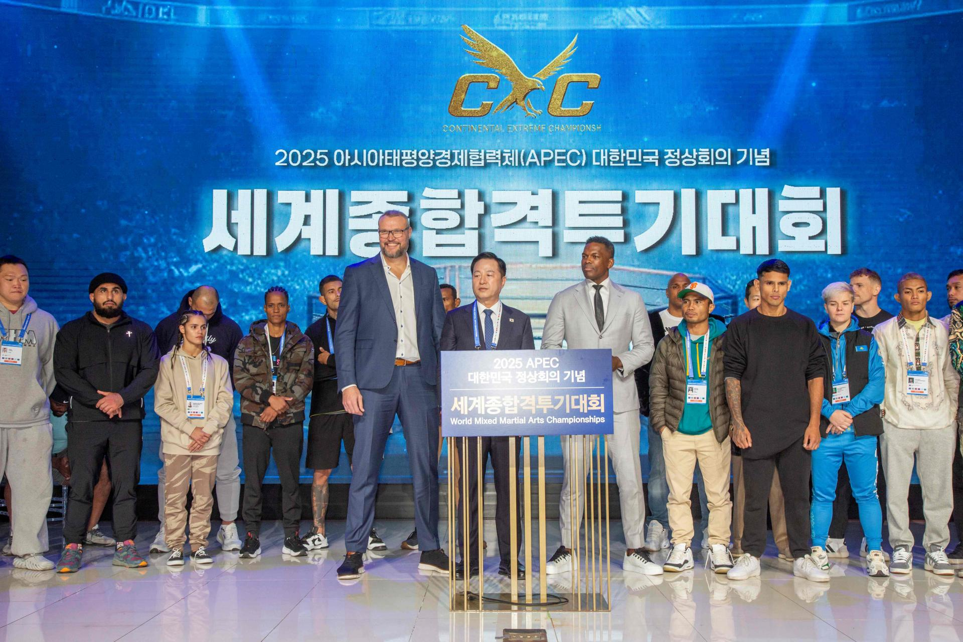 QE3C2122 복사2.jpg