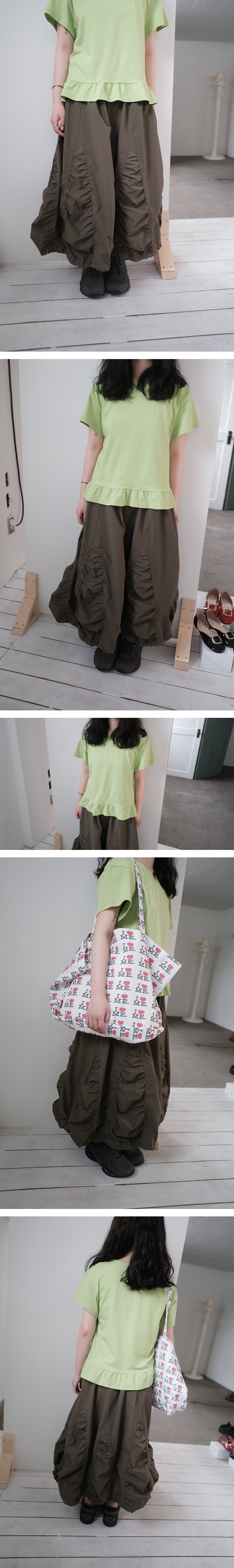 bee frill T (4c)